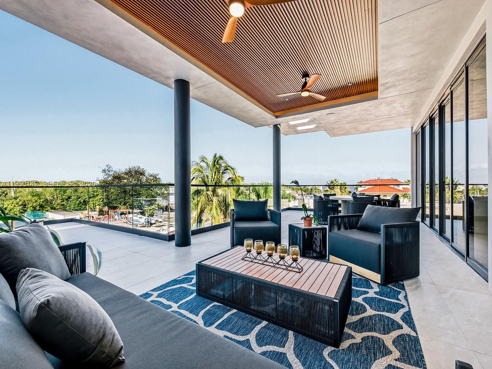 OCEAN ISLE ESTATE - Residential