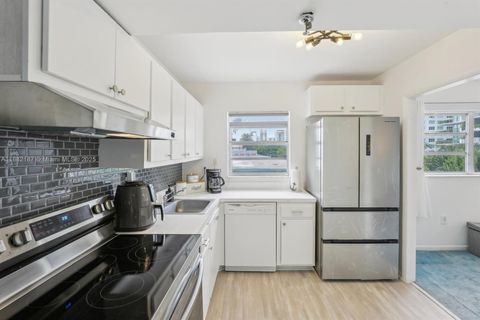 Photo of 1345 West Avenue #304, Miami Beach, FL 33139 (MLS # A11882187)