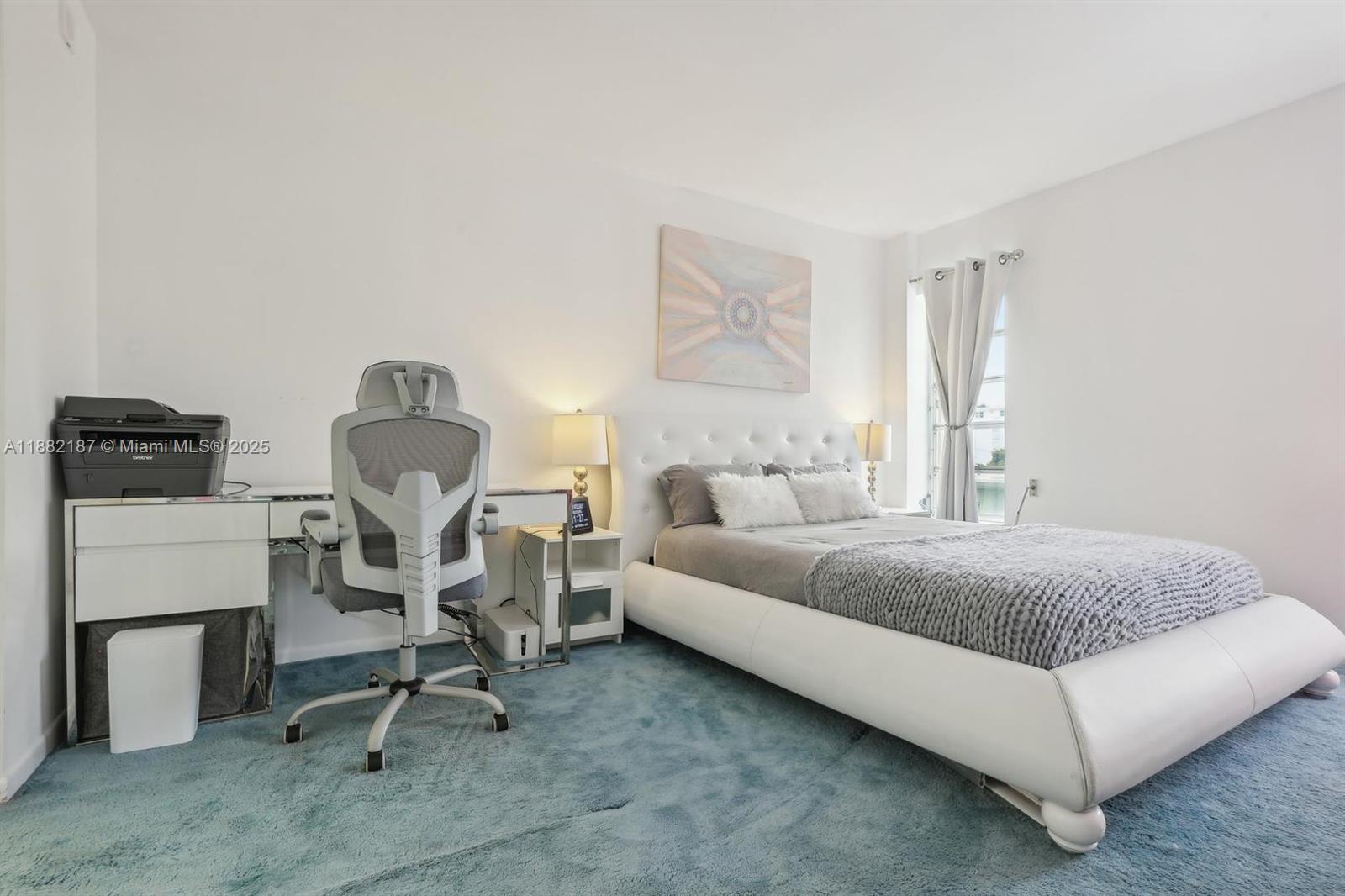 GOLDEN WEST CONDO - Residential