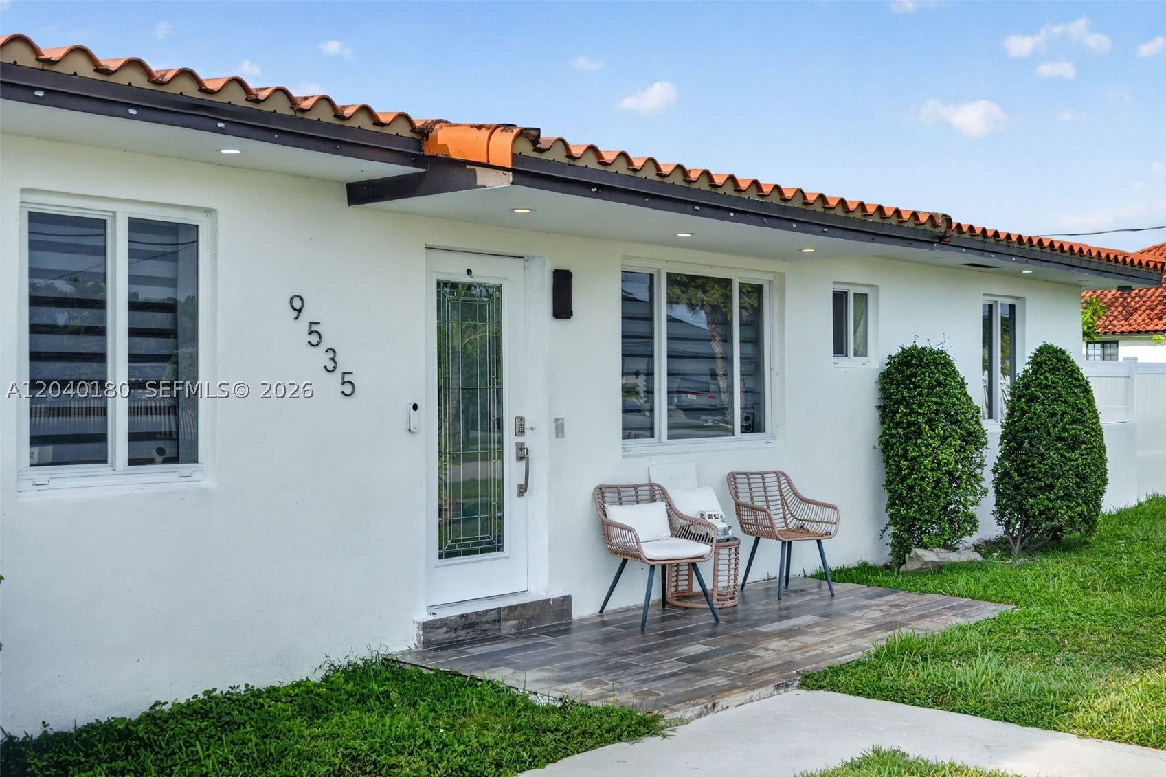 9535 SW 42nd St, Miami FL 33165