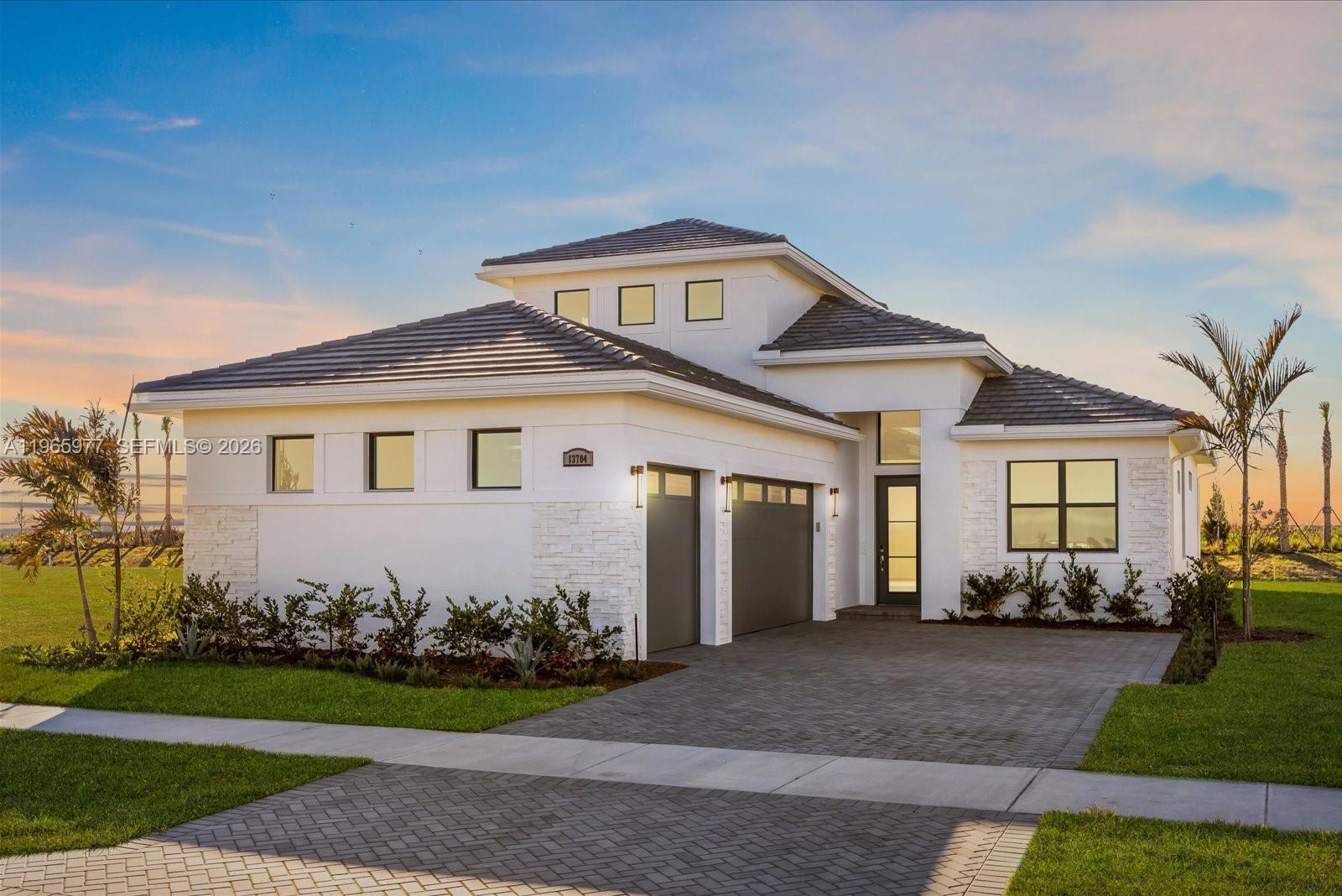 13704 SW Shinnecock Dr