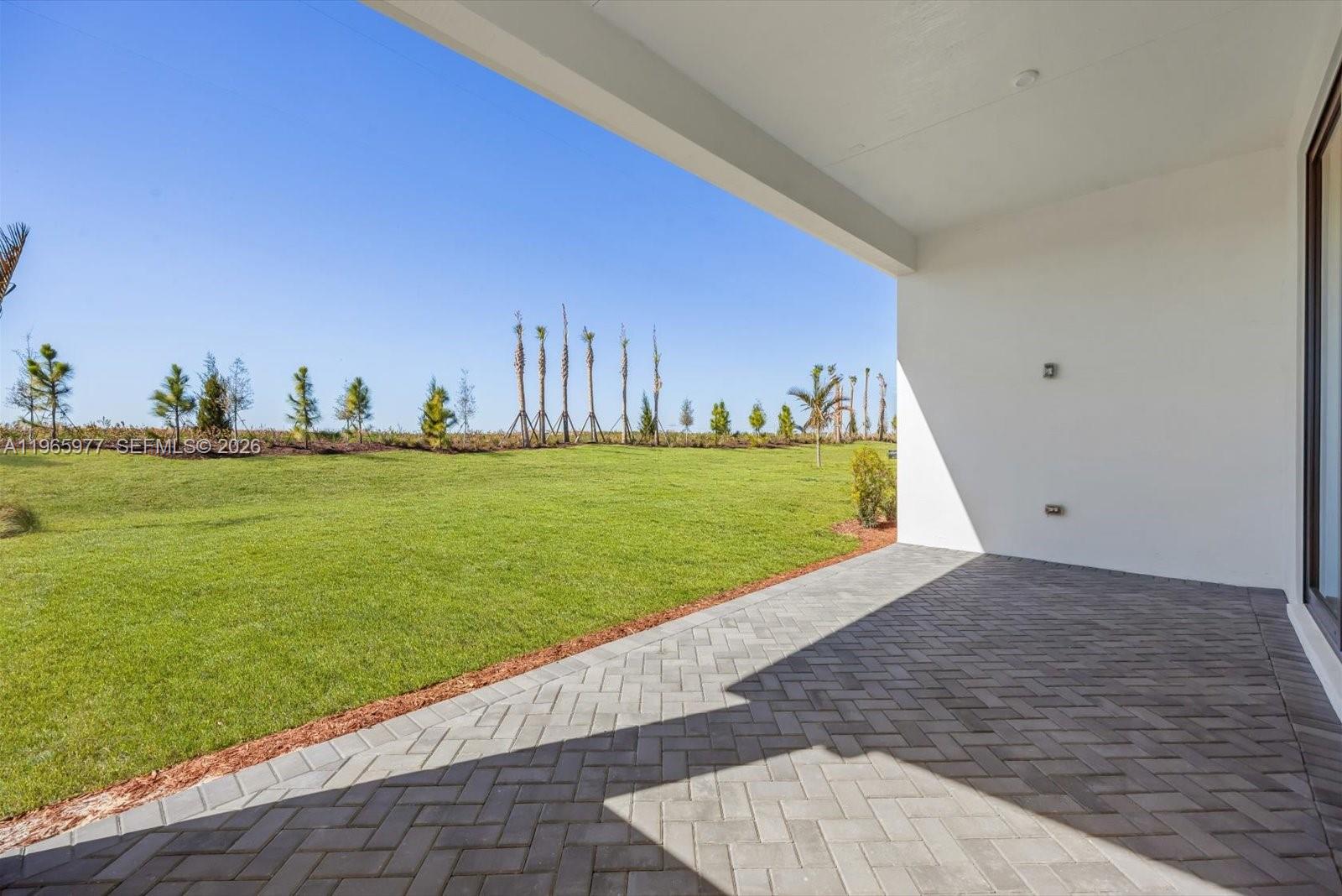 Astor Creek Golf & Country - Residential