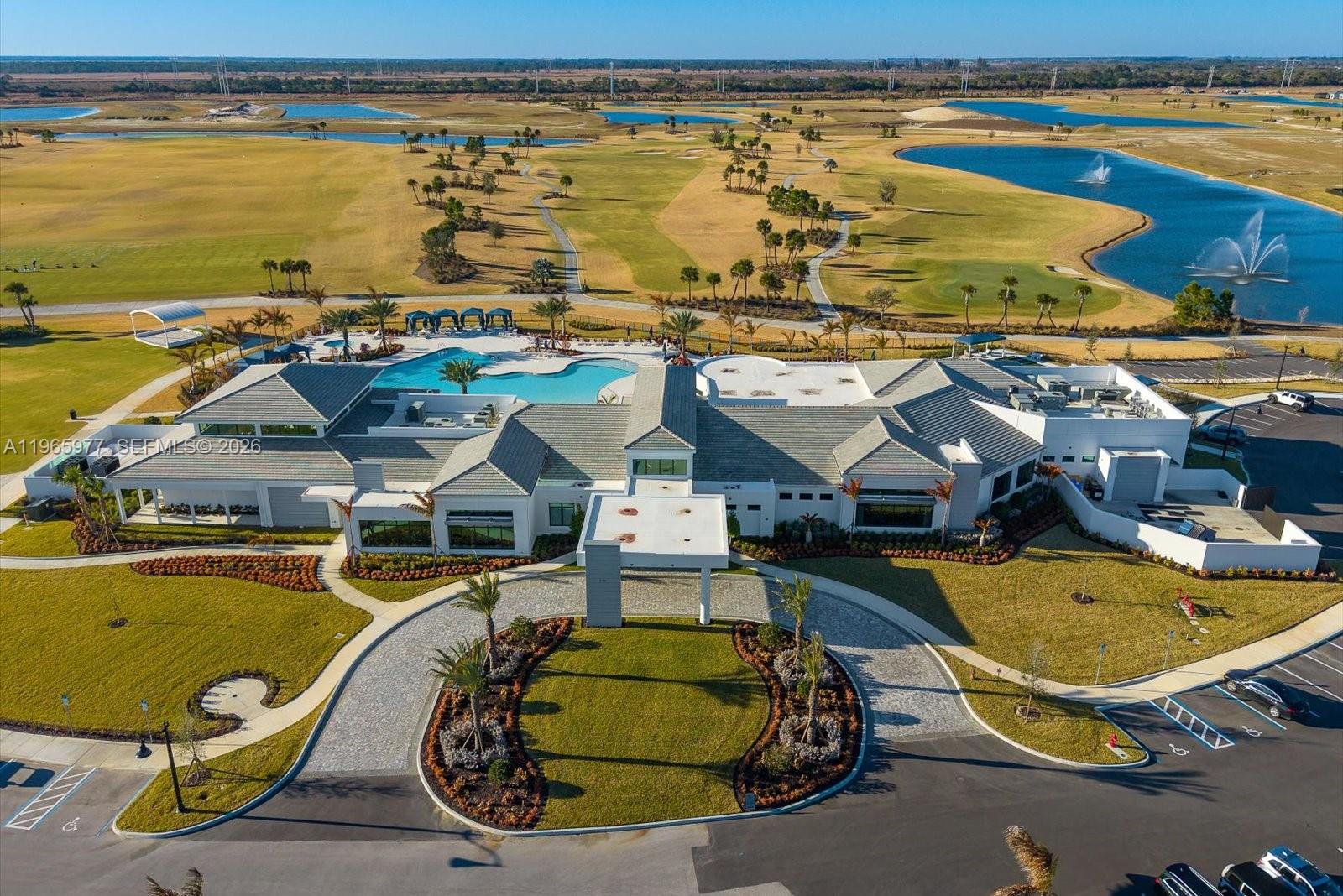 Astor Creek Golf & Country - Residential