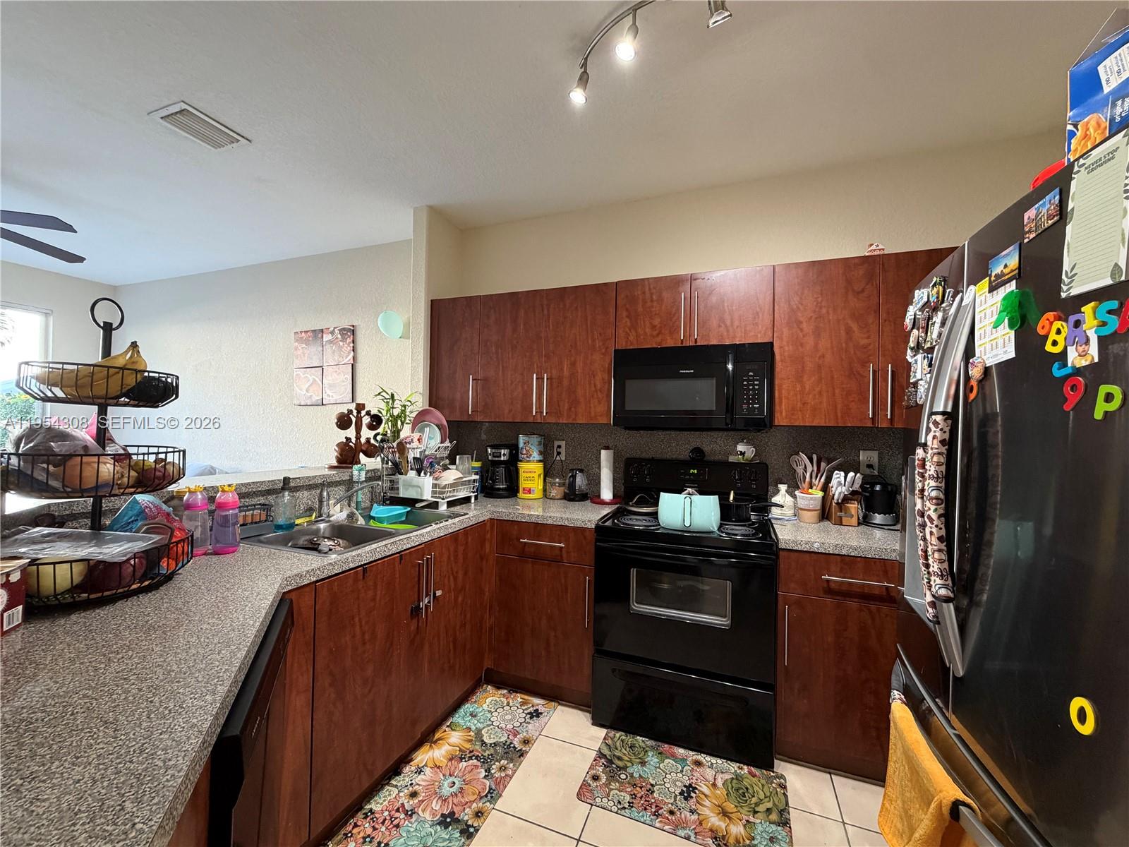 KEYS GARDEN - Residential