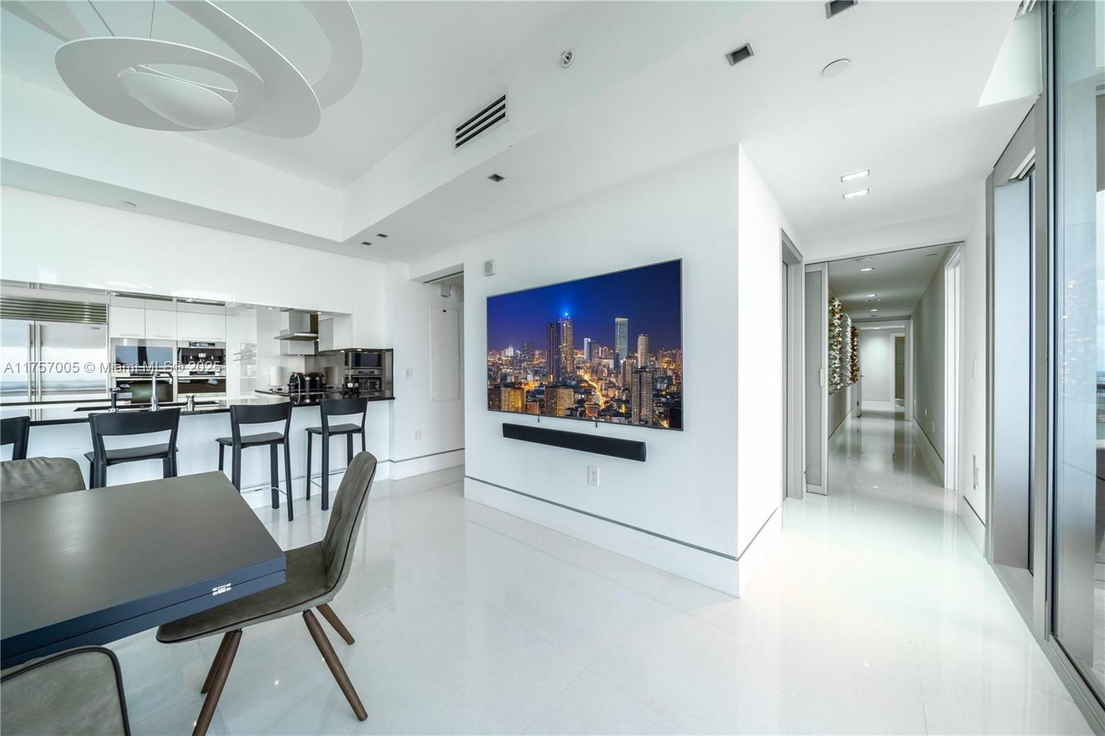 JADE OCEAN CONDO - Residential