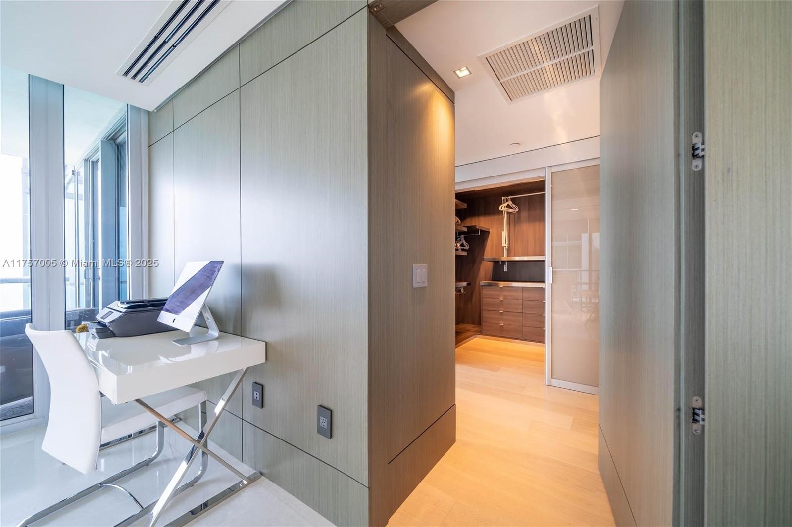 JADE OCEAN CONDO - Residential