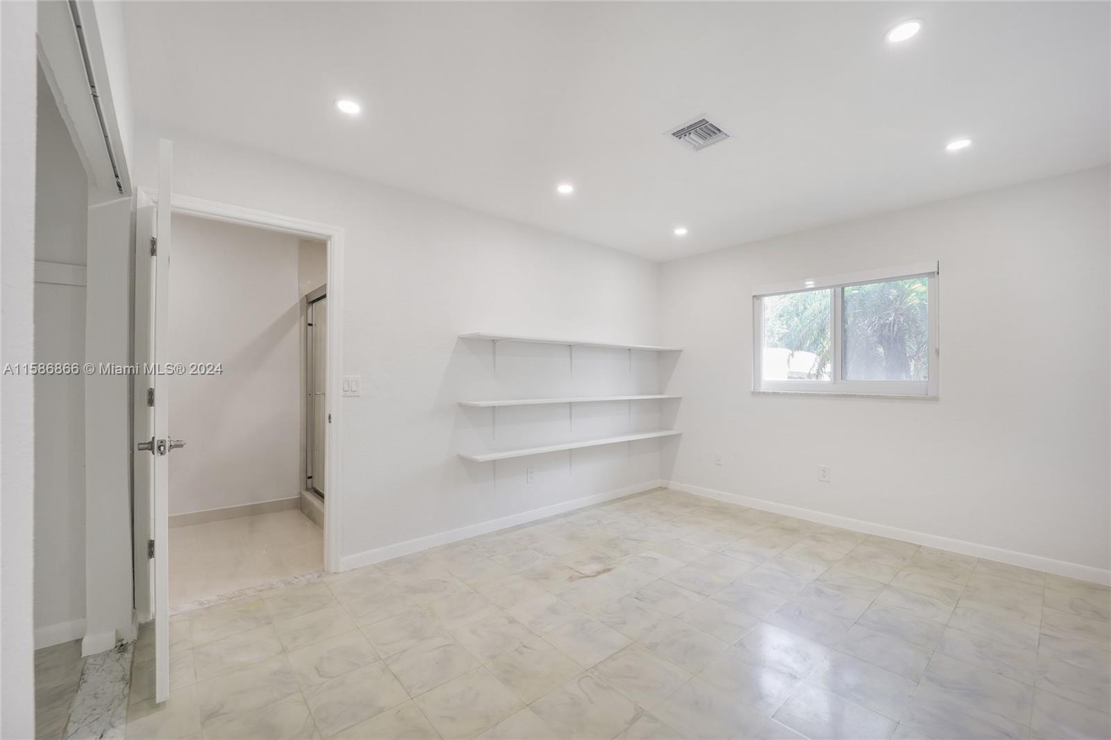 HIBISCUS ISLAND - Residential