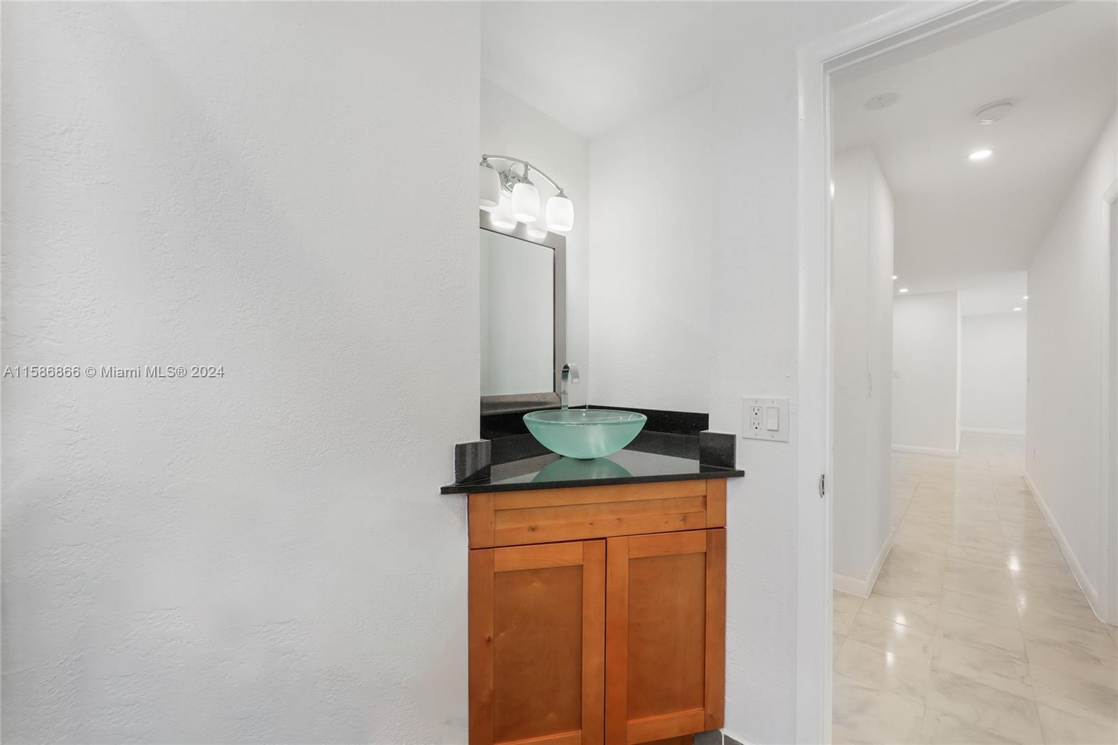 HIBISCUS ISLAND - Residential