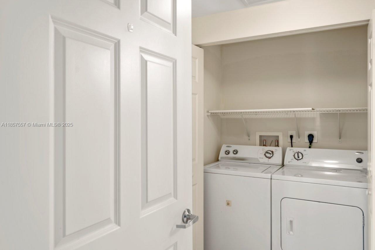 VERANDA CONDO - Residential Lease