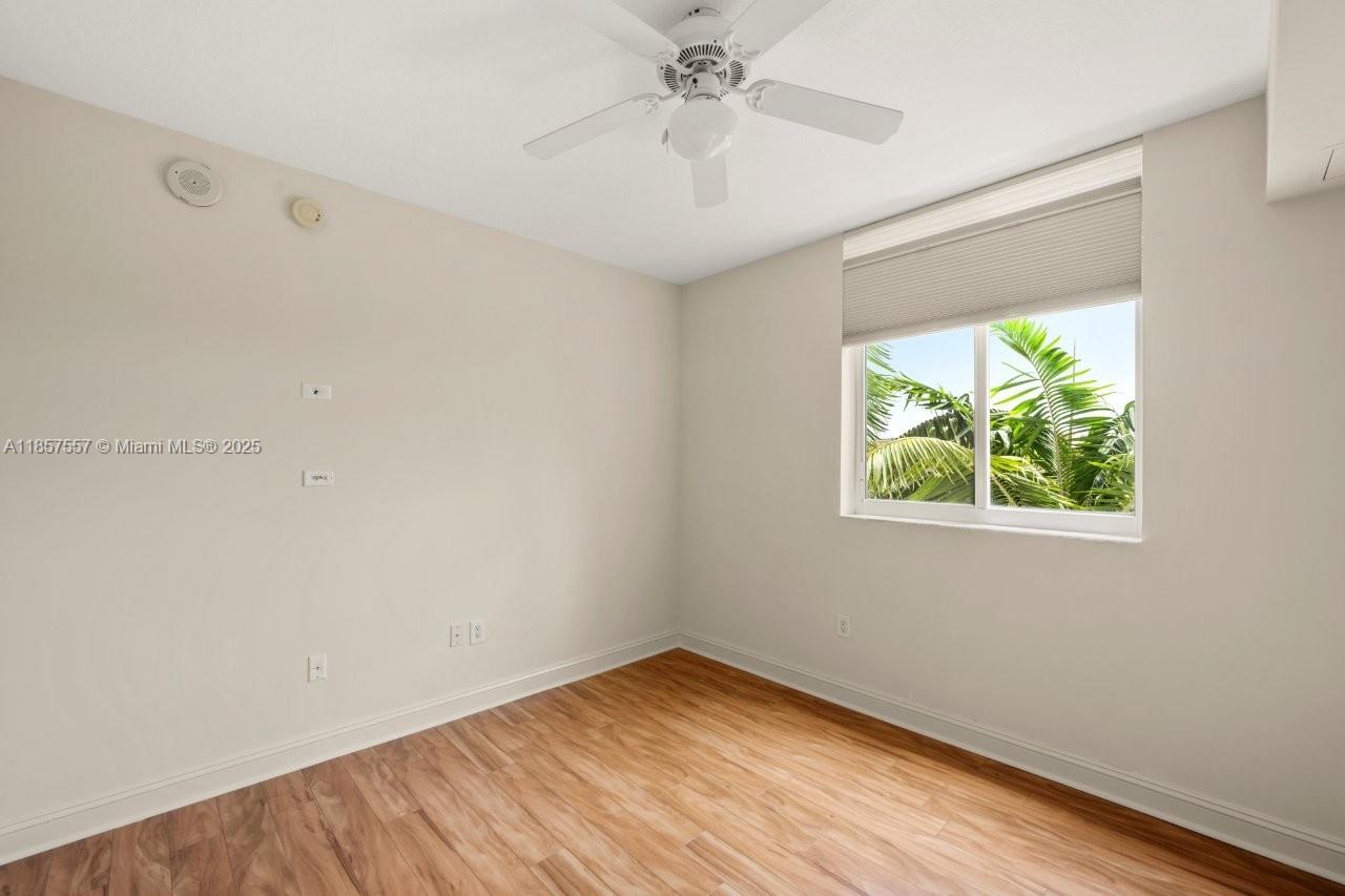 VERANDA CONDO - Residential Lease