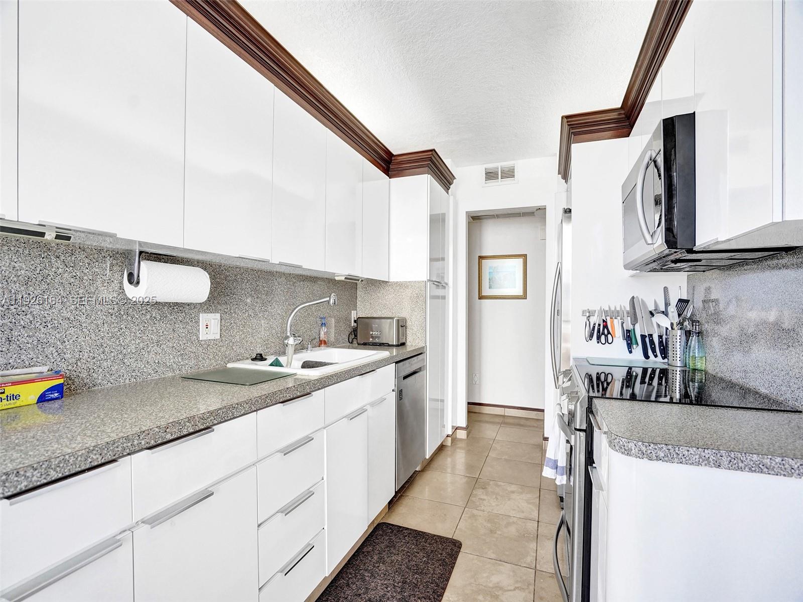 CRYSTAL TOWER INC CONDO - Residential