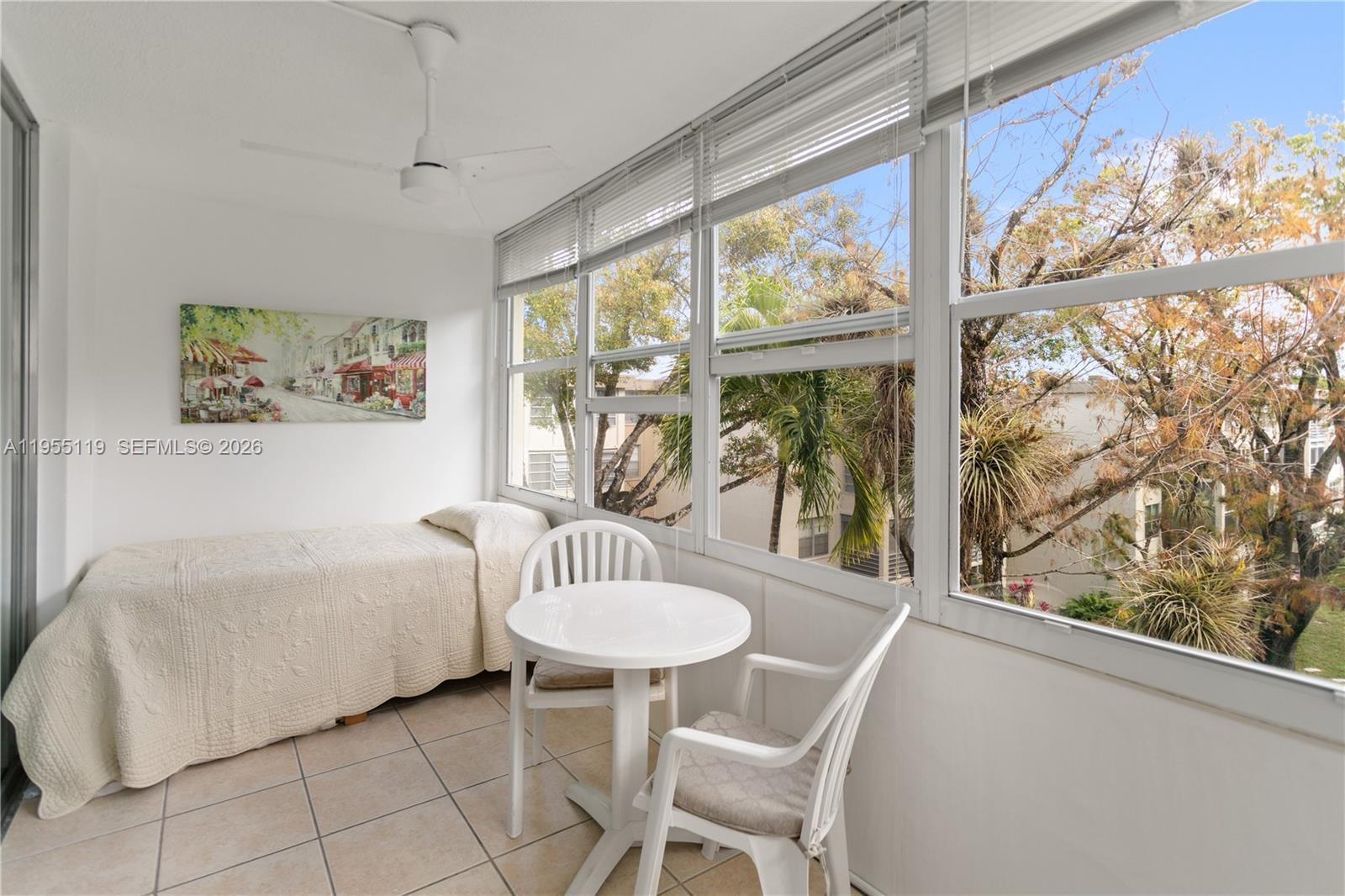 CYPRESS CHASE CONDO NO 1 - Residential