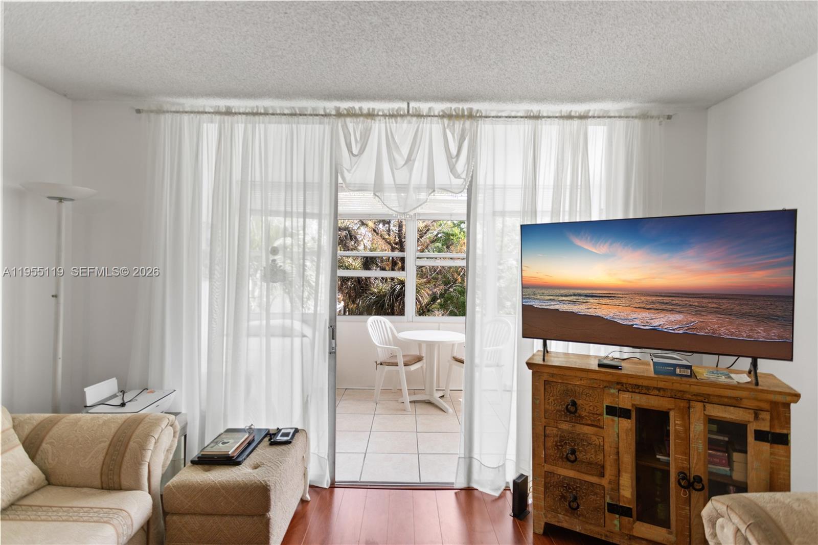 CYPRESS CHASE CONDO NO 1 - Residential