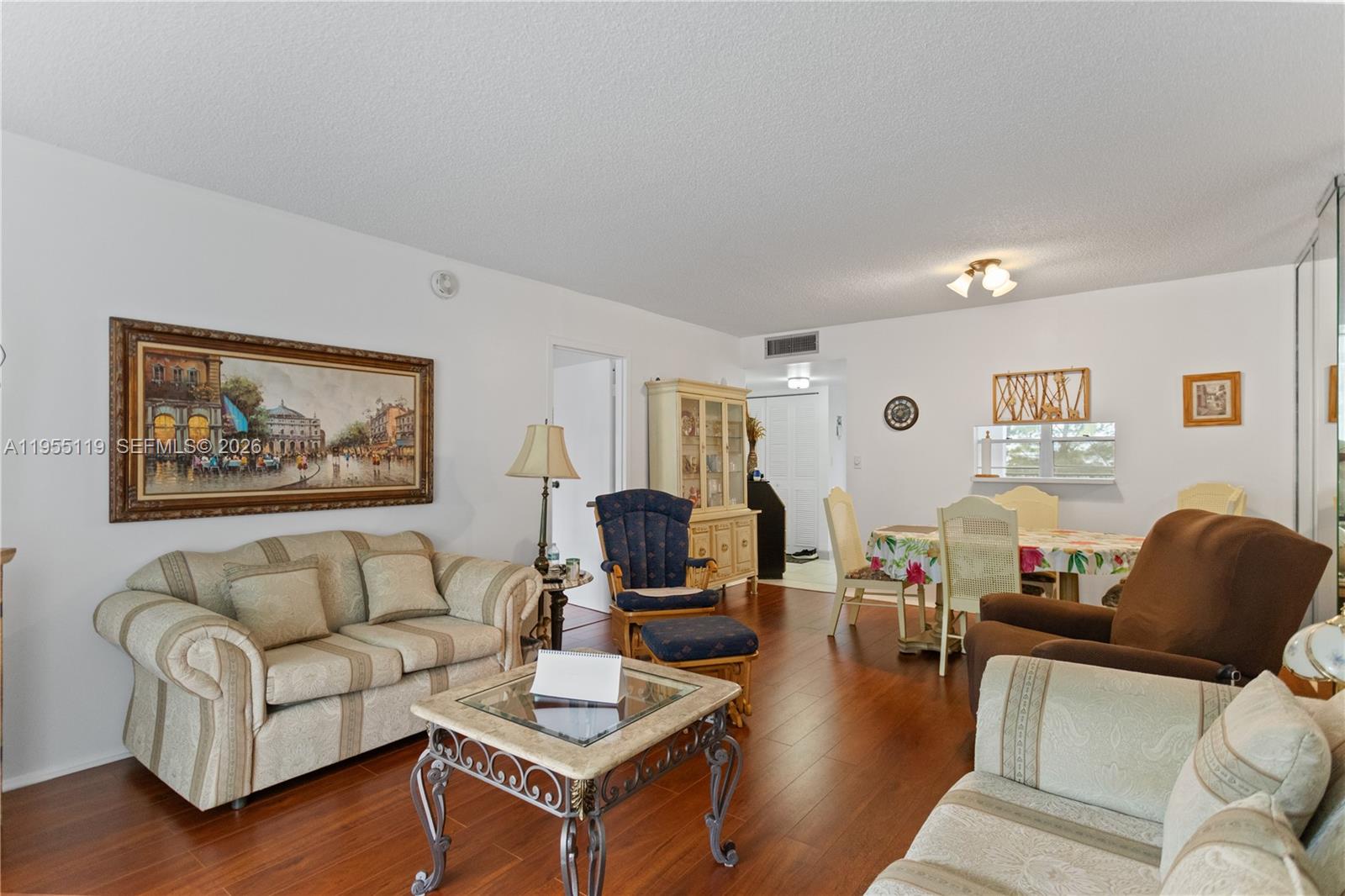 CYPRESS CHASE CONDO NO 1 - Residential