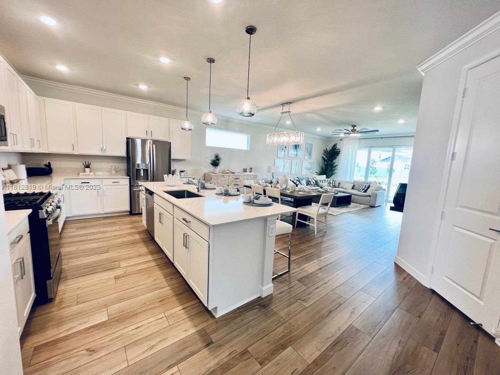 ARDEN PUD POD D SOUTHEAST - Residential Lease
