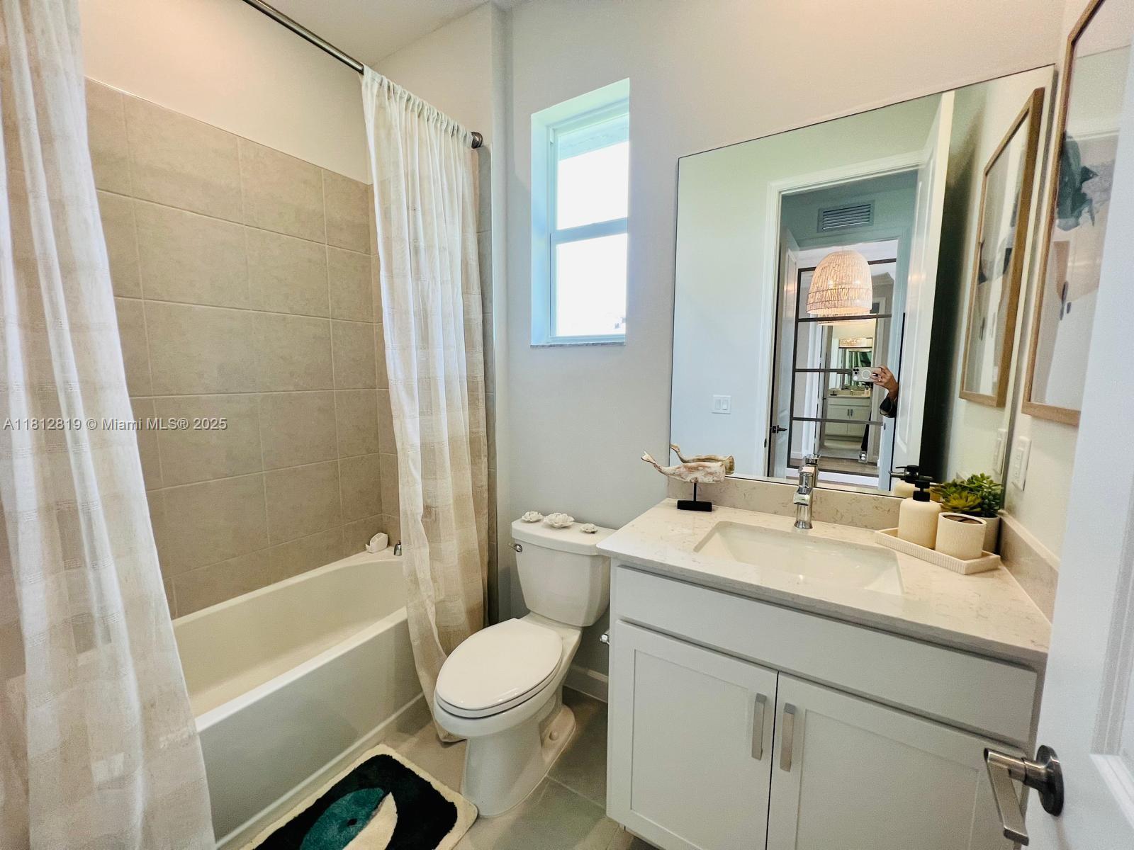 ARDEN PUD POD D SOUTHEAST - Residential Lease