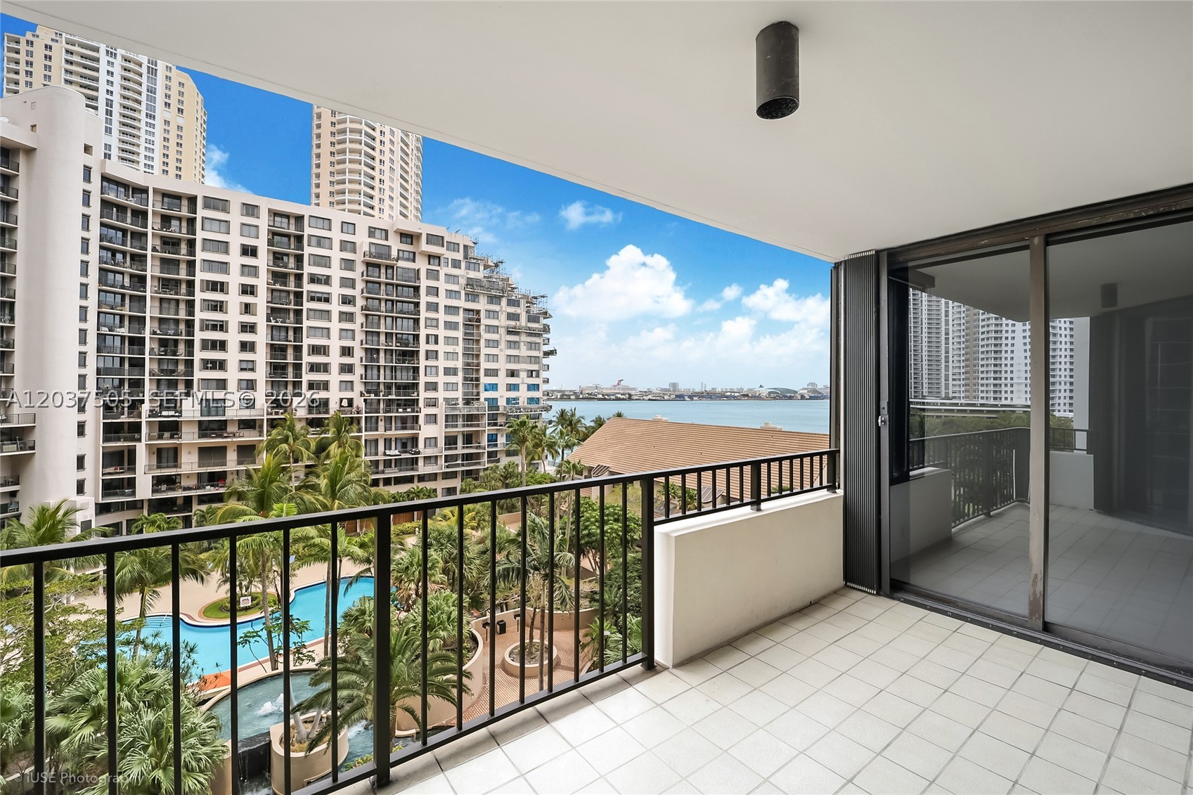 520 Brickell Key Dr A802