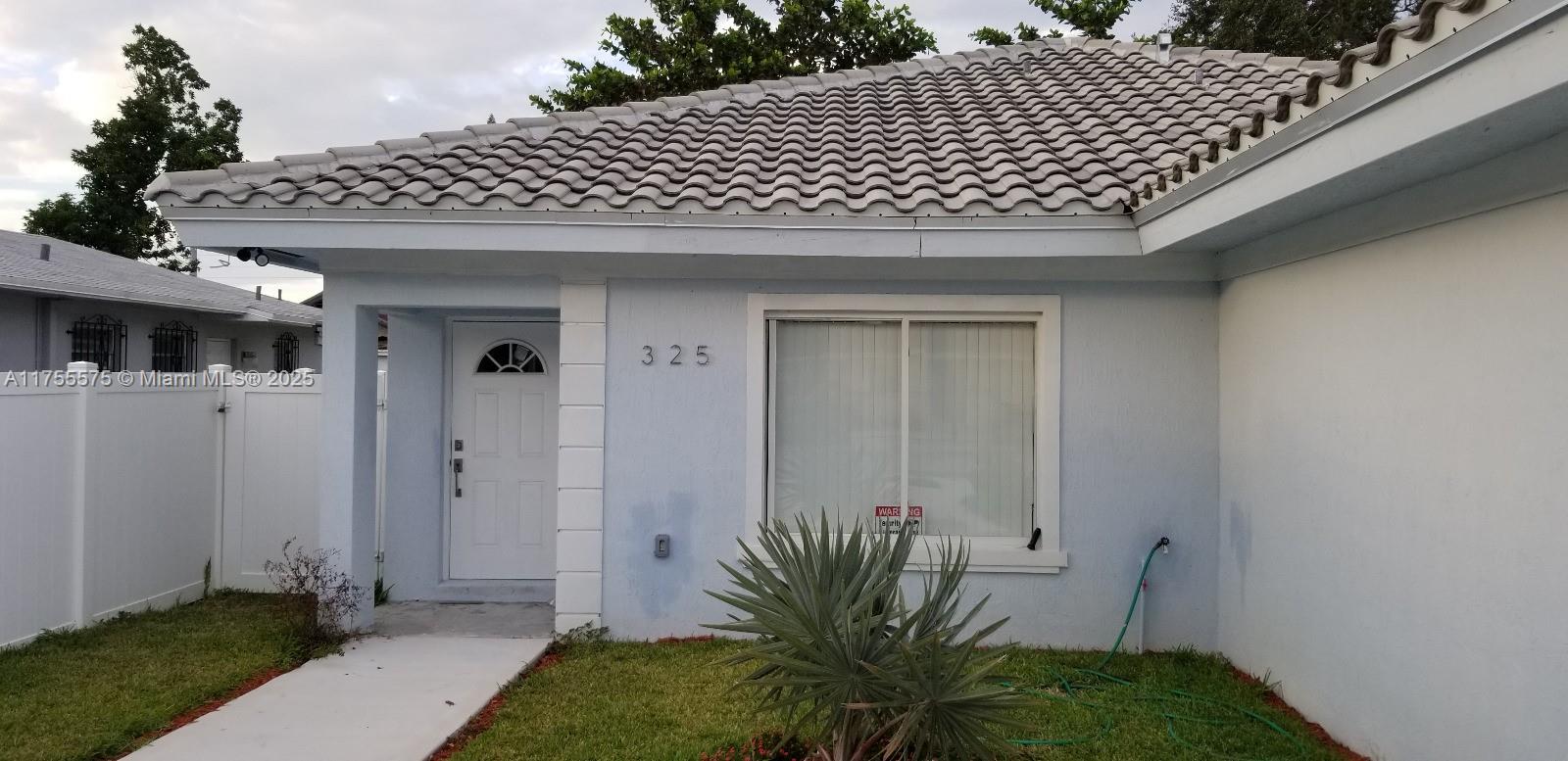 Rental Property at 325 Nw 52nd St 325, Miami, Broward County, Florida - Bedrooms: 3 
Bathrooms: 2  - $3,600 MO.