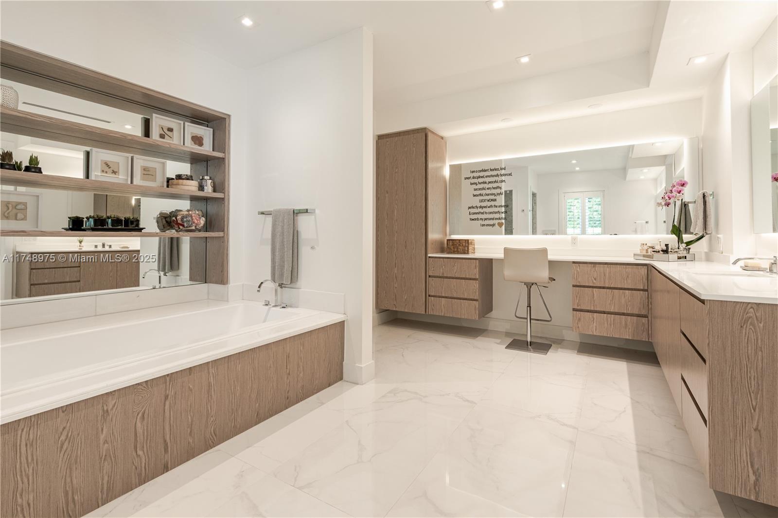 C GAB COUNTRY CLUB SEC 5 - Residential