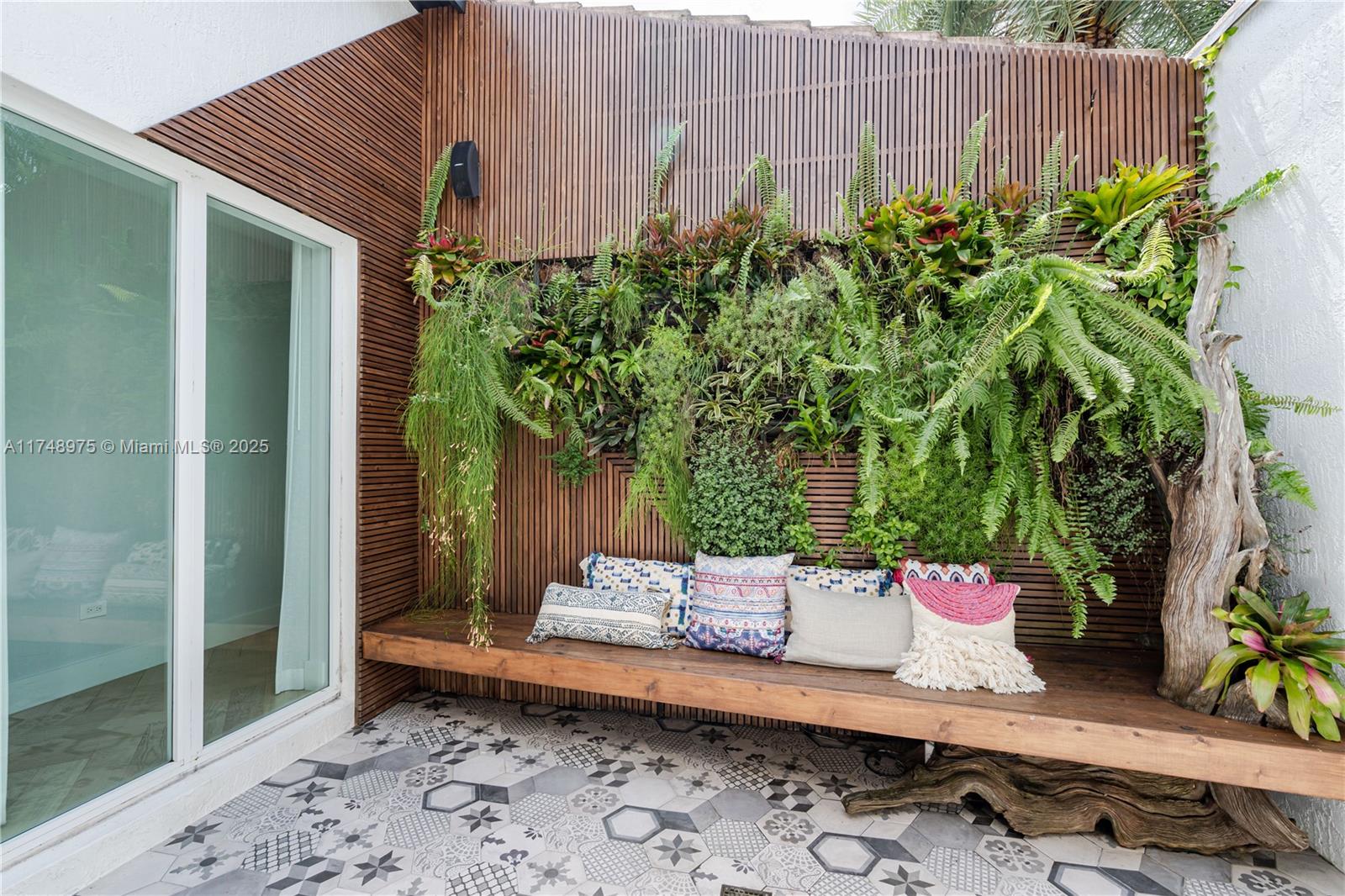 C GAB COUNTRY CLUB SEC 5 - Residential