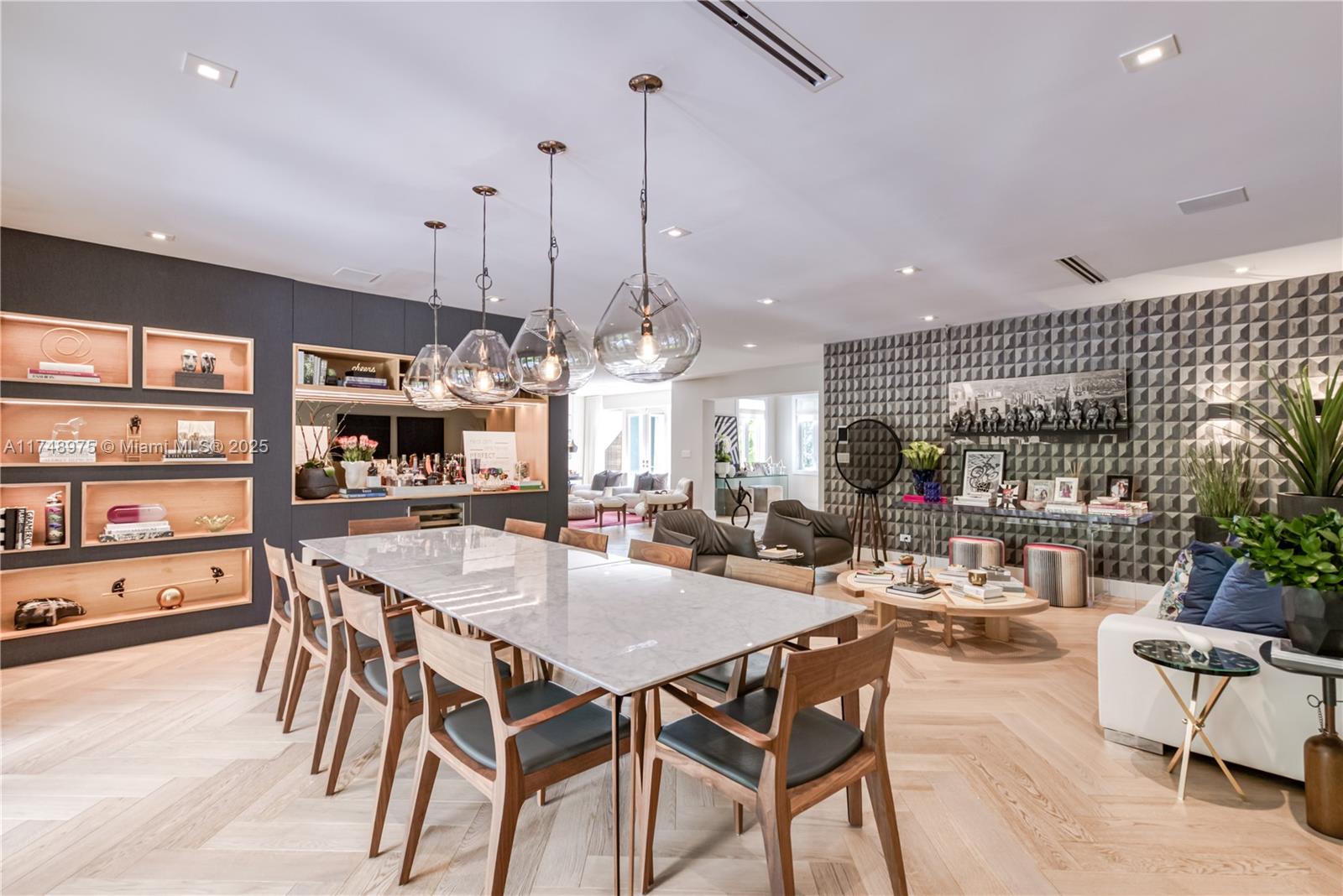 C GAB COUNTRY CLUB SEC 5 - Residential