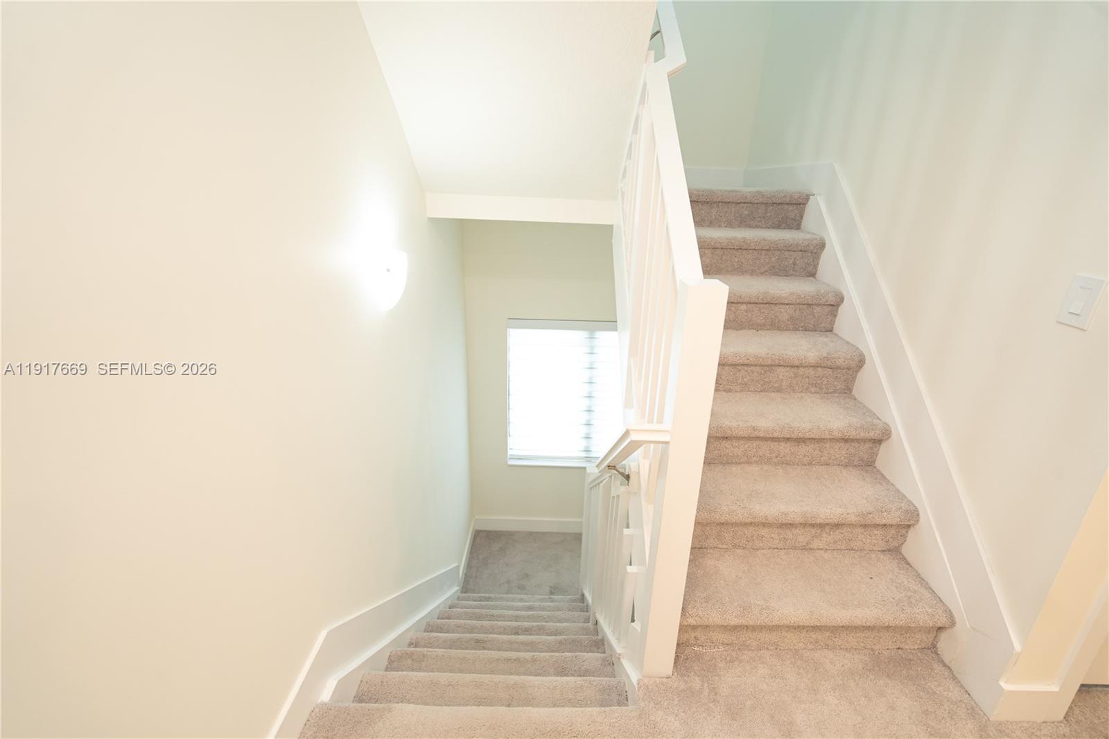 DOWNTOWN DORAL SOUTH PHAS - Residential