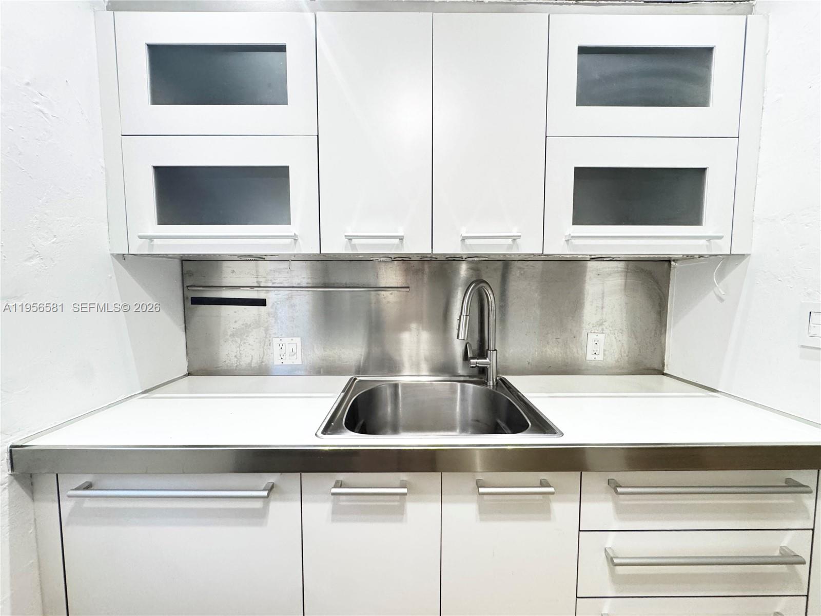 HELENE MARIE CONDO - Residential Lease