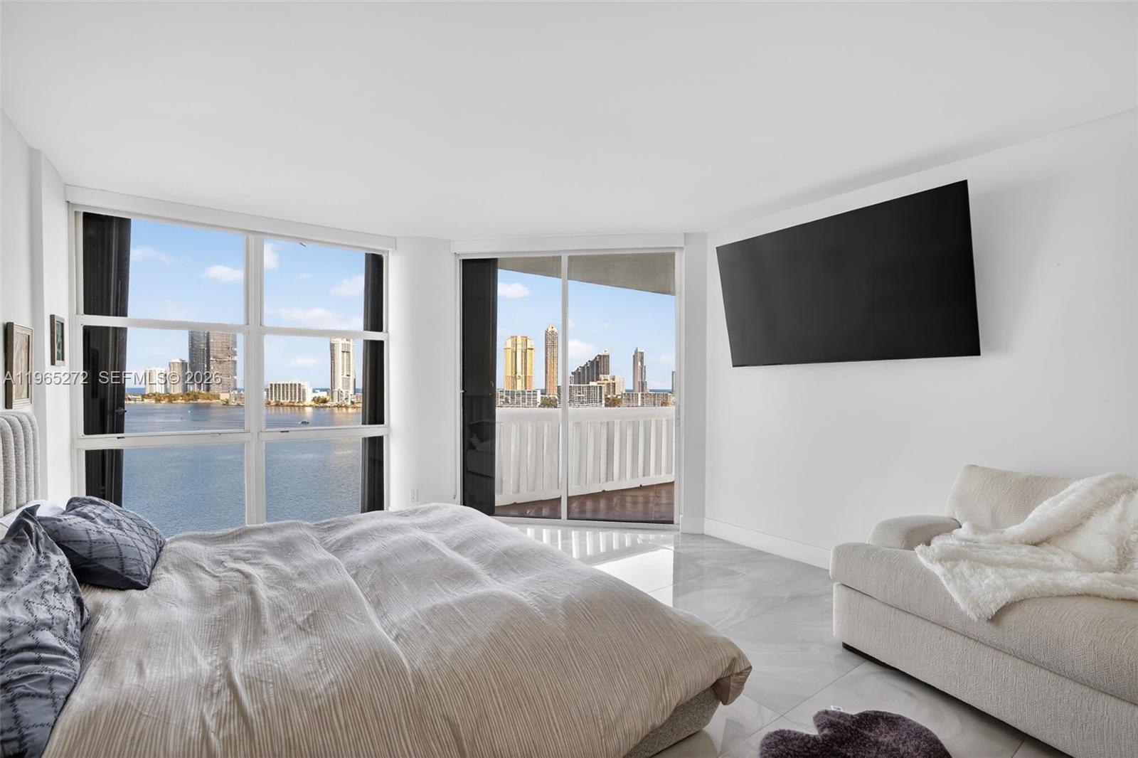 3000 ISL BLVD WILLIAMS IS - Residential