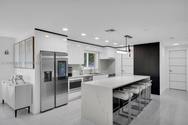 209 CORSAIR RD, MARATHON, FL 33050 - Image 0f4e4c7ce79807d76157aee1ed8a2aac/2978393496