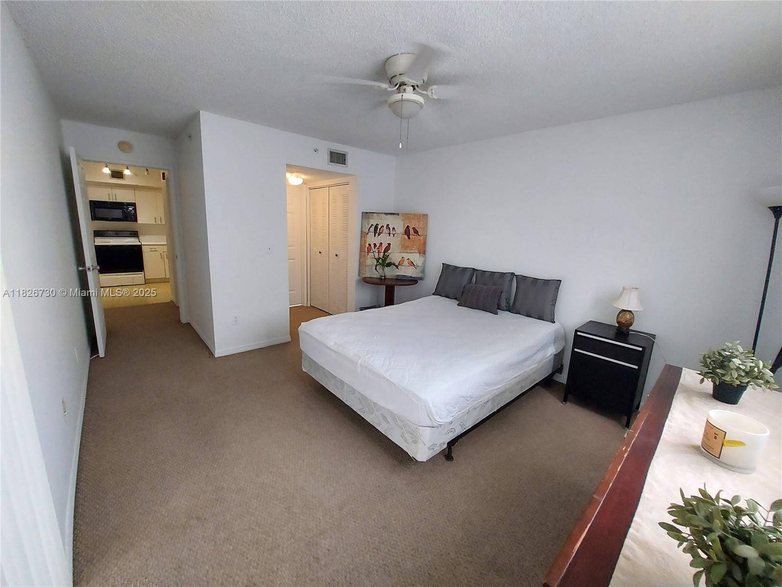 ROYAL GRAND CONDO - Residential