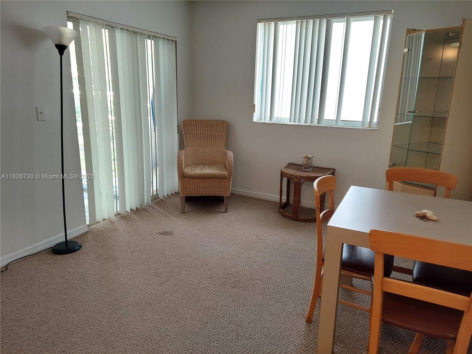 ROYAL GRAND CONDO - Residential