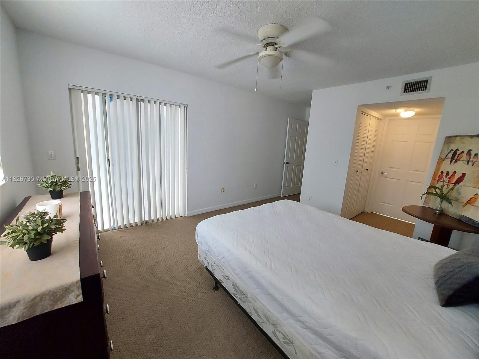 ROYAL GRAND CONDO - Residential