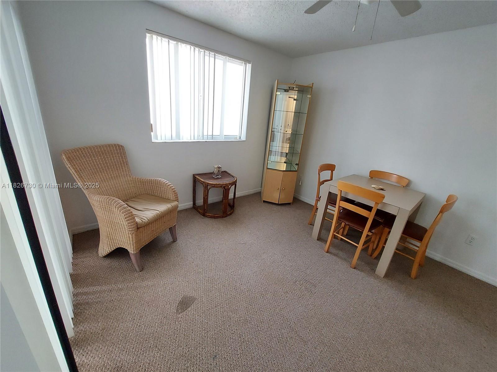 ROYAL GRAND CONDO - Residential