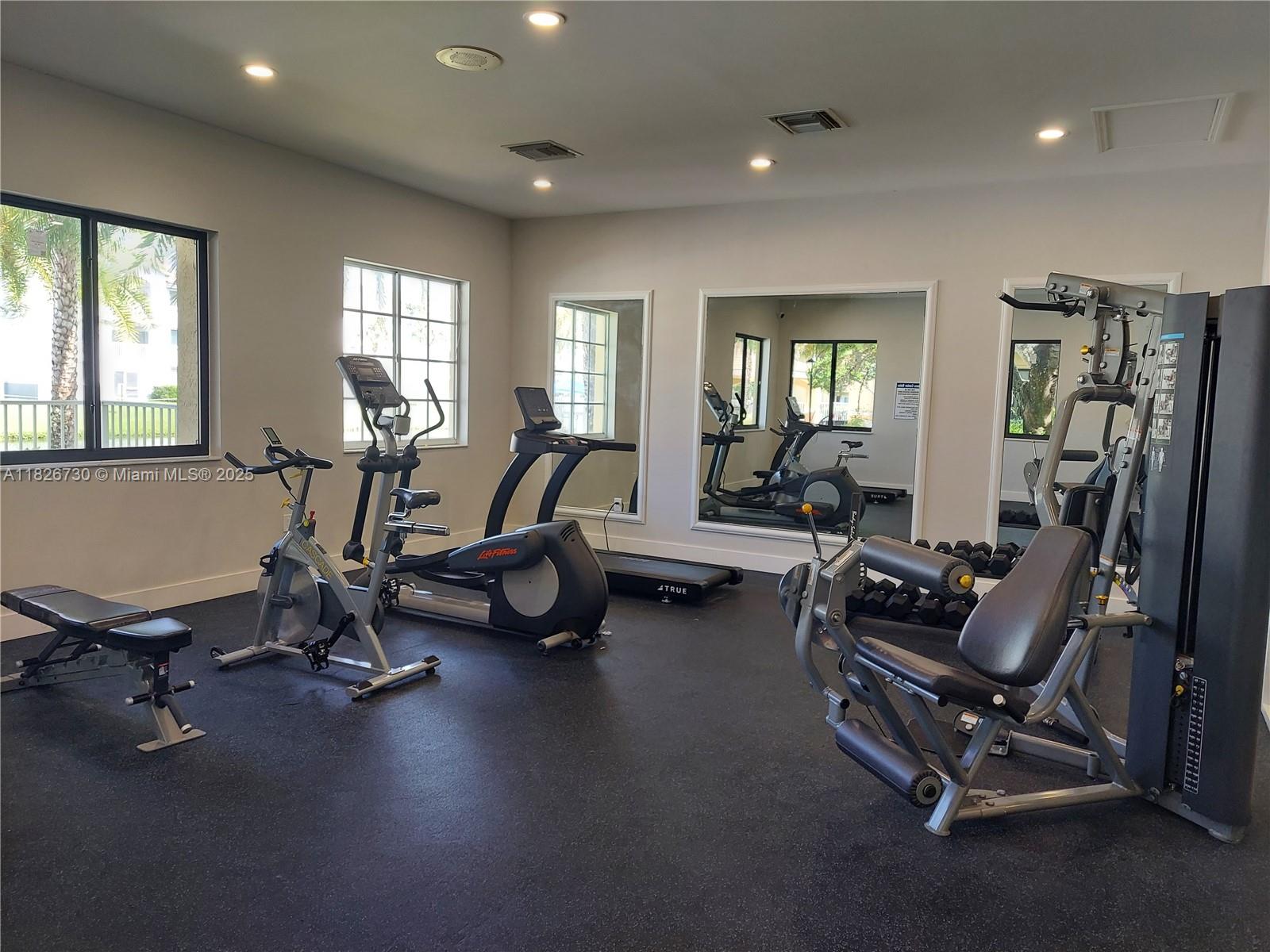 ROYAL GRAND CONDO - Residential