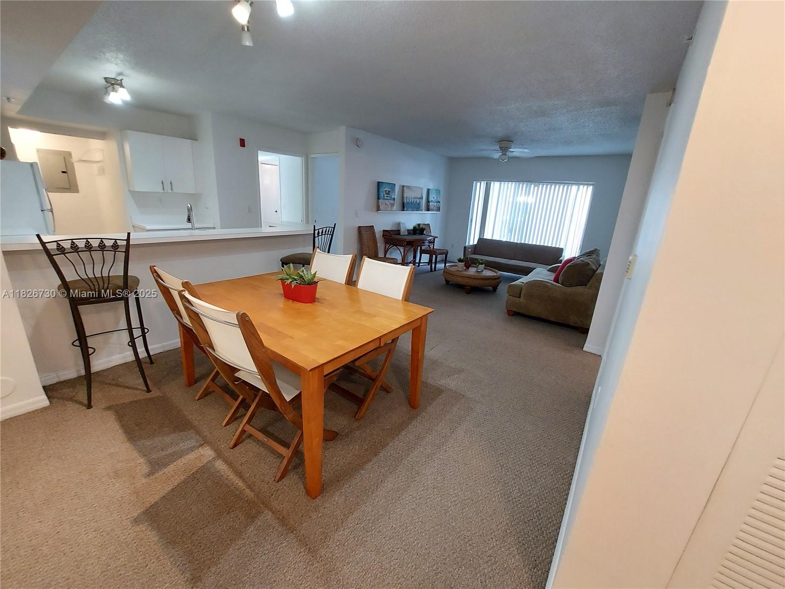 ROYAL GRAND CONDO - Residential