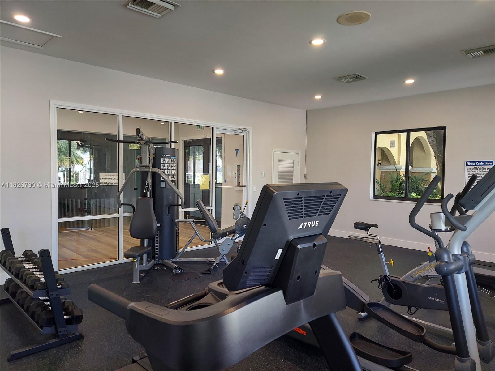 ROYAL GRAND CONDO - Residential