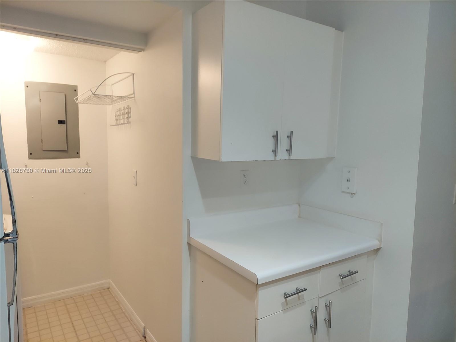 ROYAL GRAND CONDO - Residential