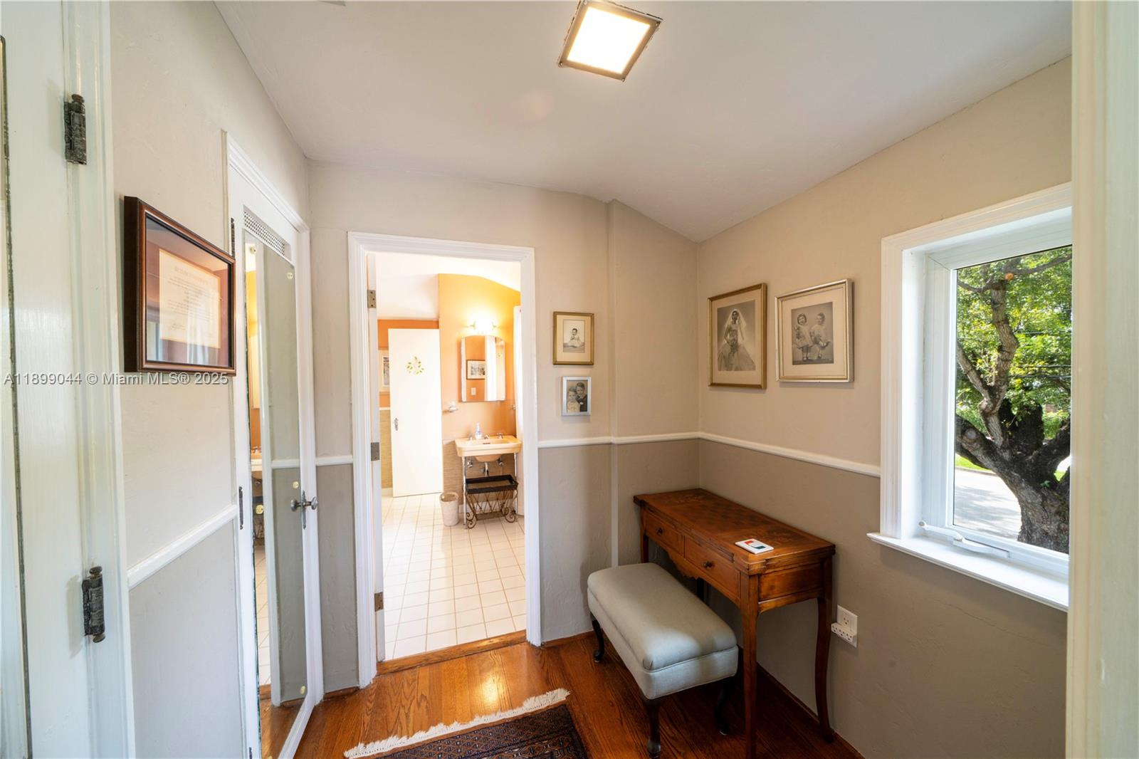 LA GORCE GOLF SUB - Residential Lease