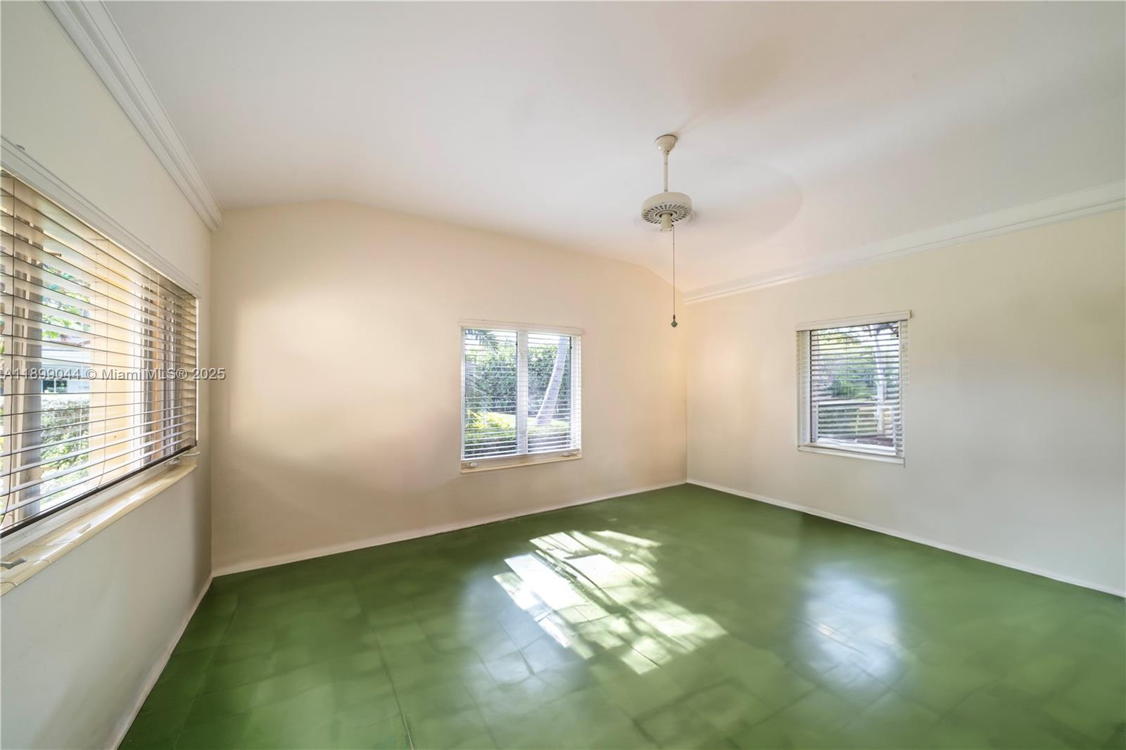 LA GORCE GOLF SUB - Residential Lease