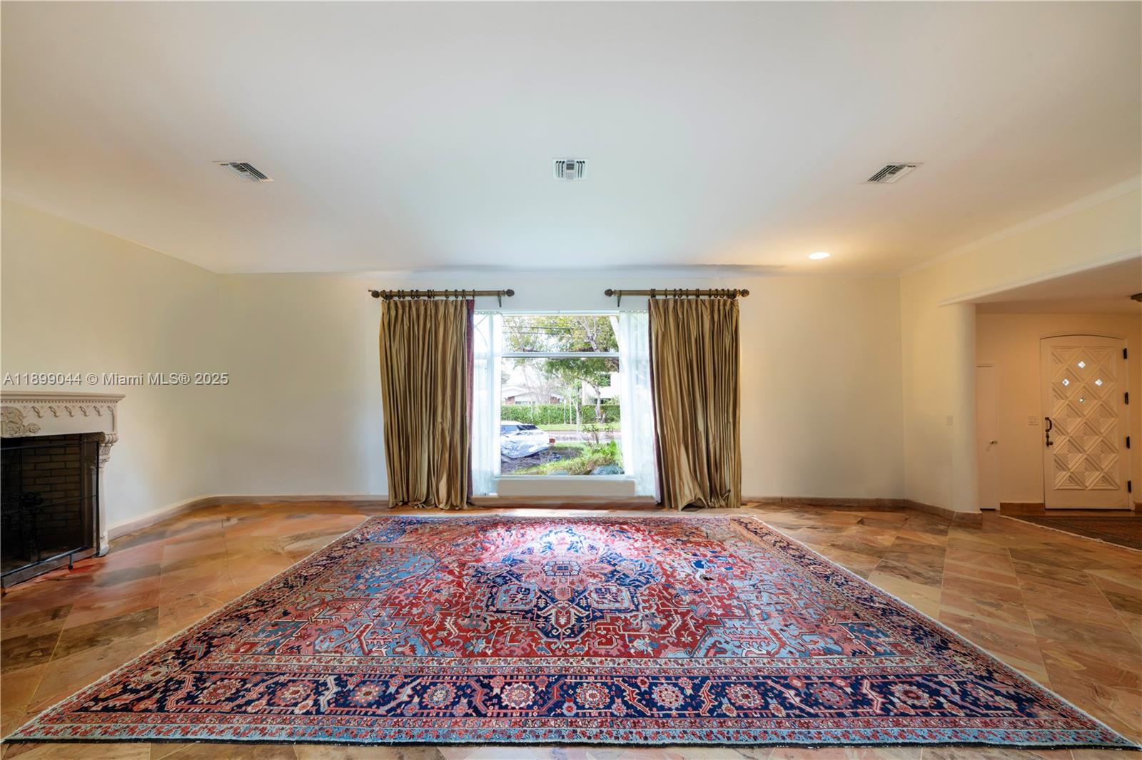 LA GORCE GOLF SUB - Residential Lease