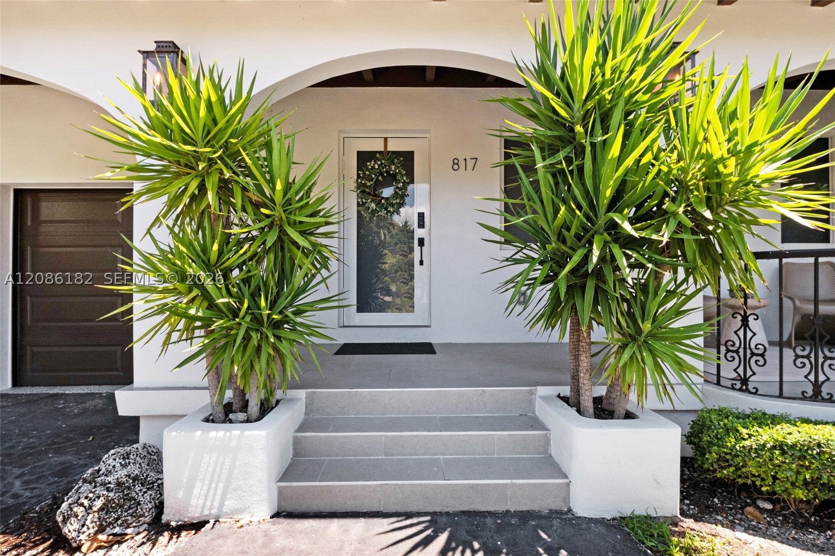 817 Tangier St, Coral Gables, FL, 33134 2 817 Tangier St