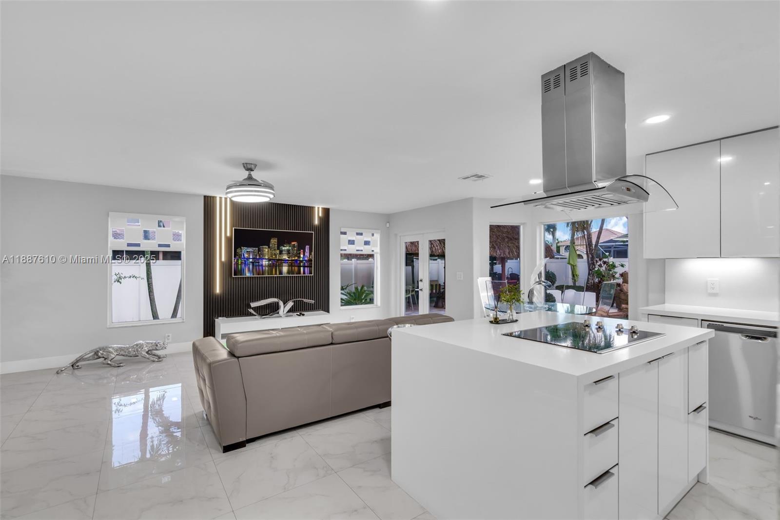 SILVER LAKES AT PEMBROKE - Residential