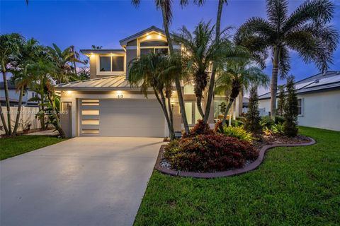 Photo of 612 SW 179th Ave, Pembroke Pines, FL 33029 (MLS # A11887610)