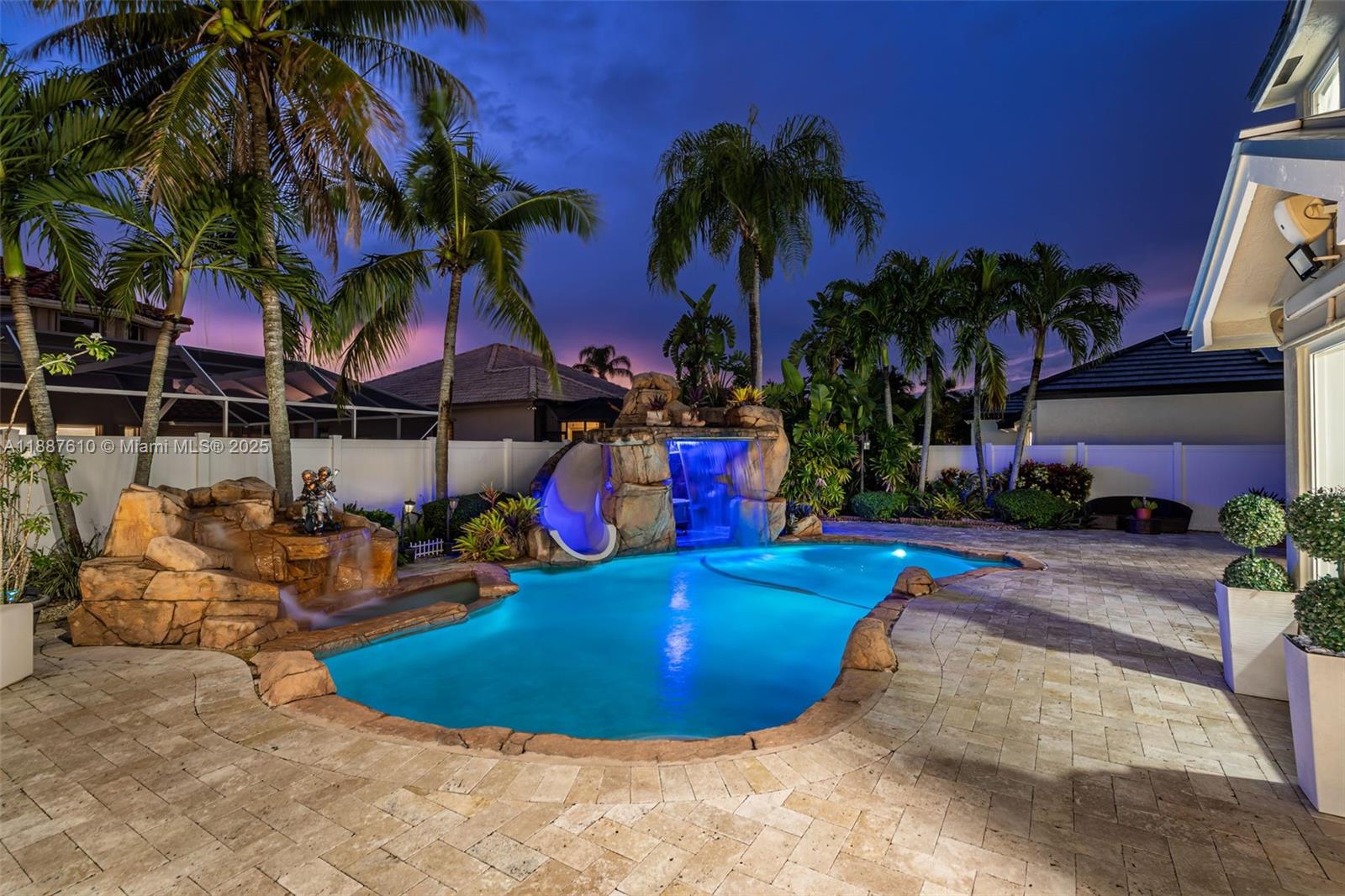 SILVER LAKES AT PEMBROKE - Residential