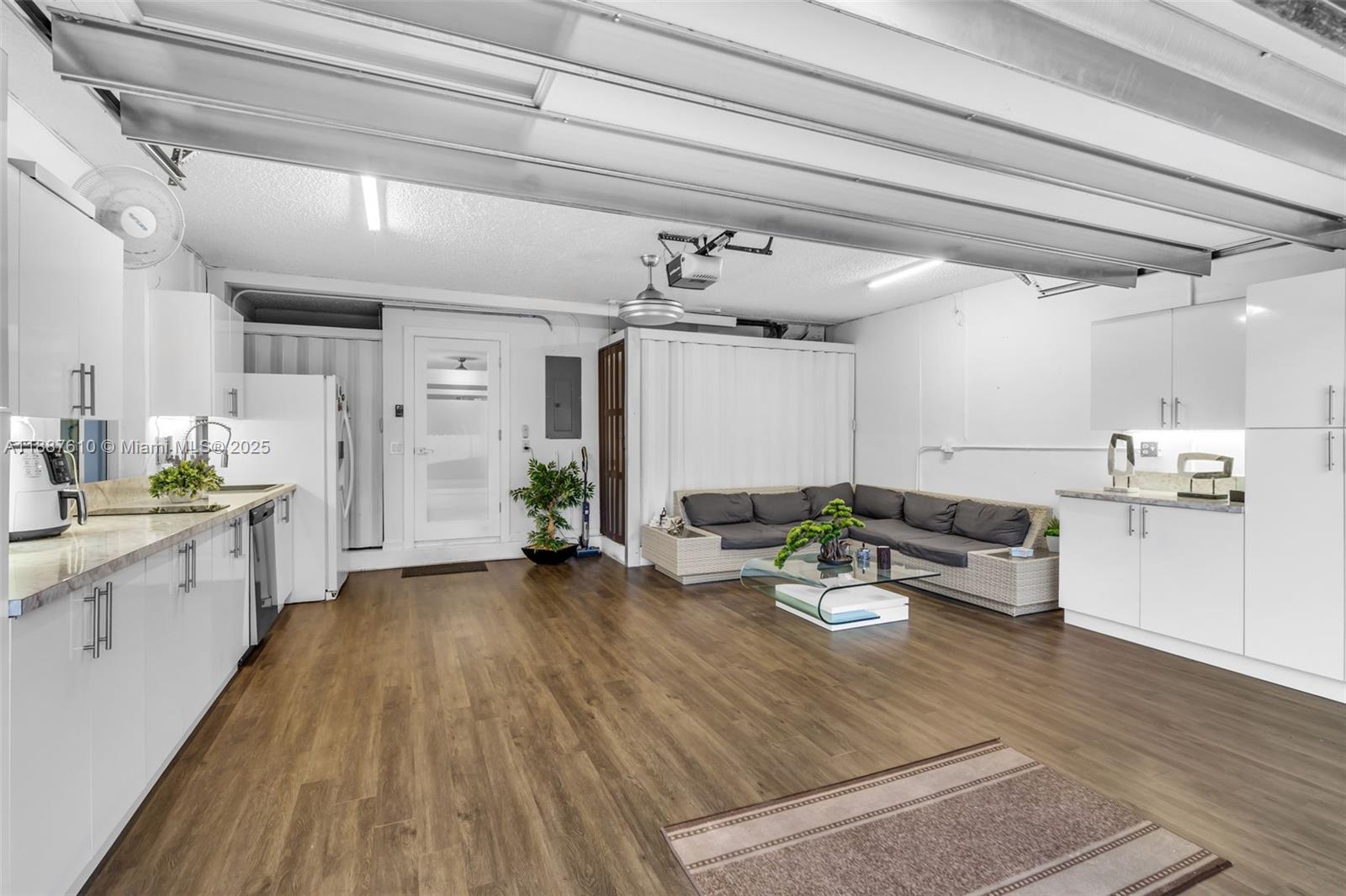 SILVER LAKES AT PEMBROKE - Residential