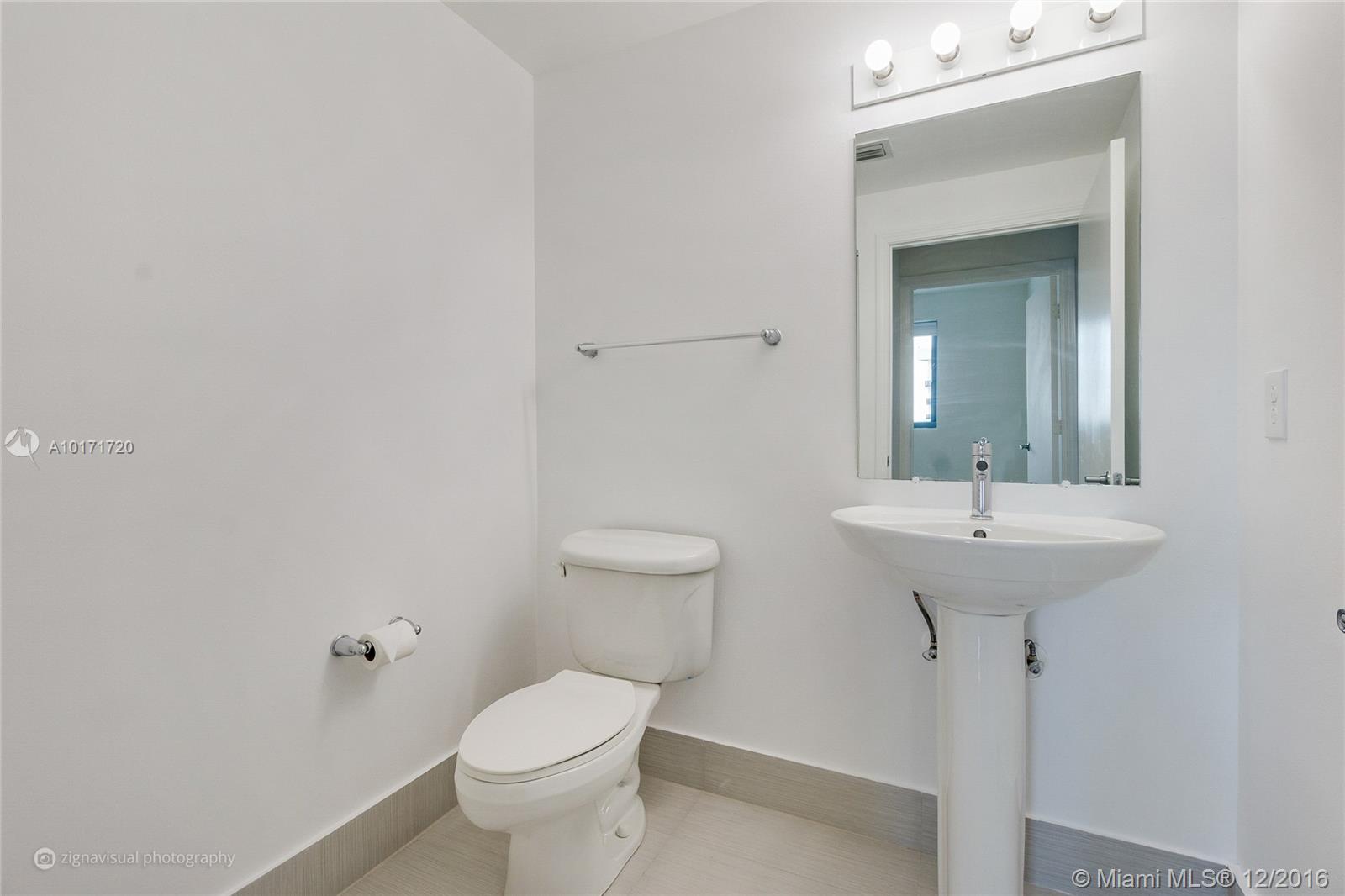 Blue Condo - Residential Lease