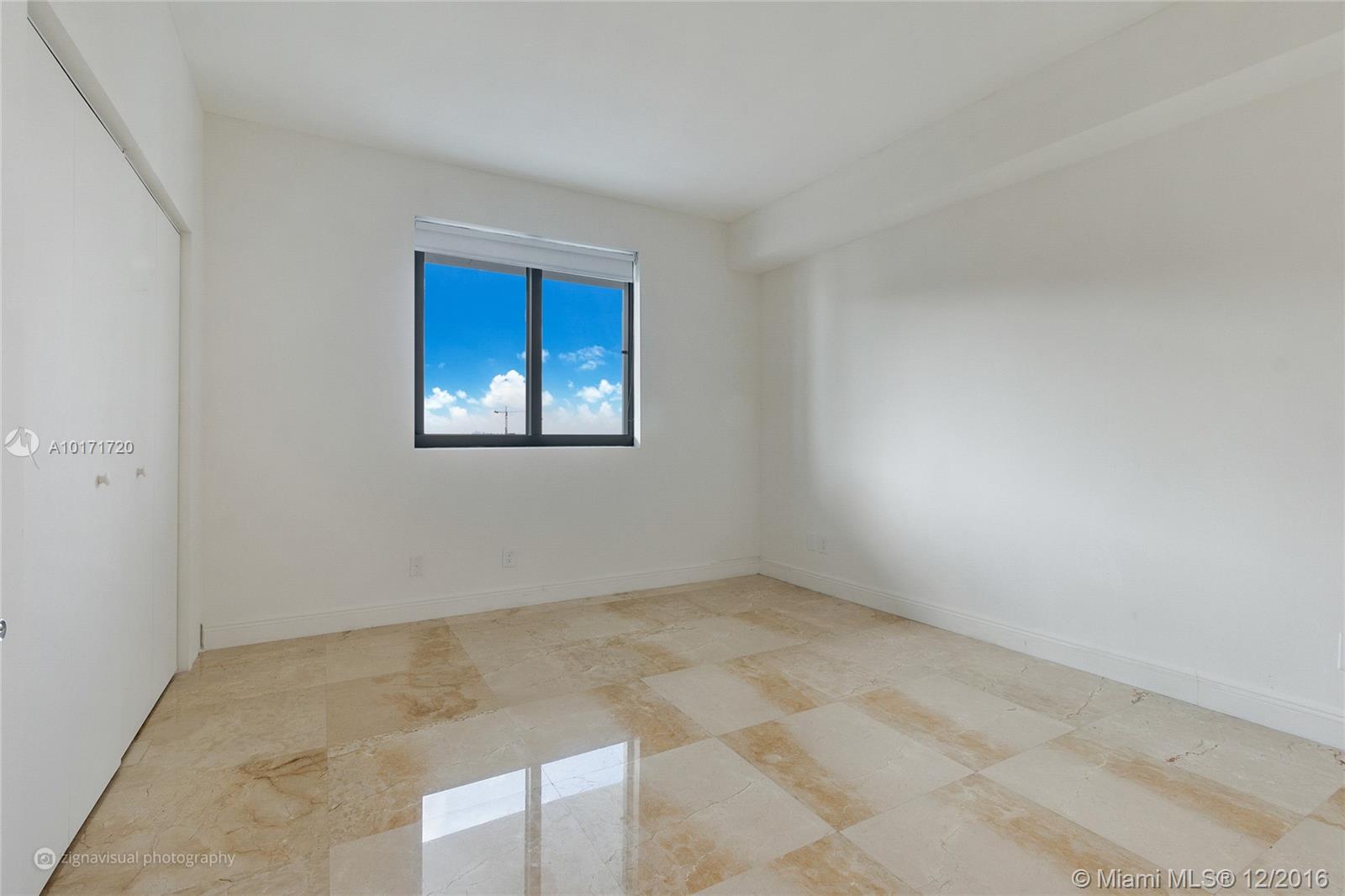 Blue Condo - Residential Lease