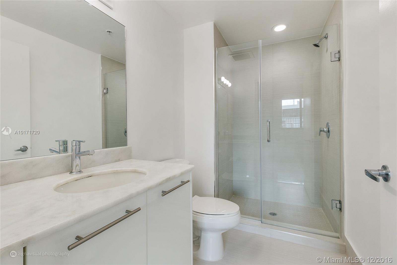 Blue Condo - Residential Lease