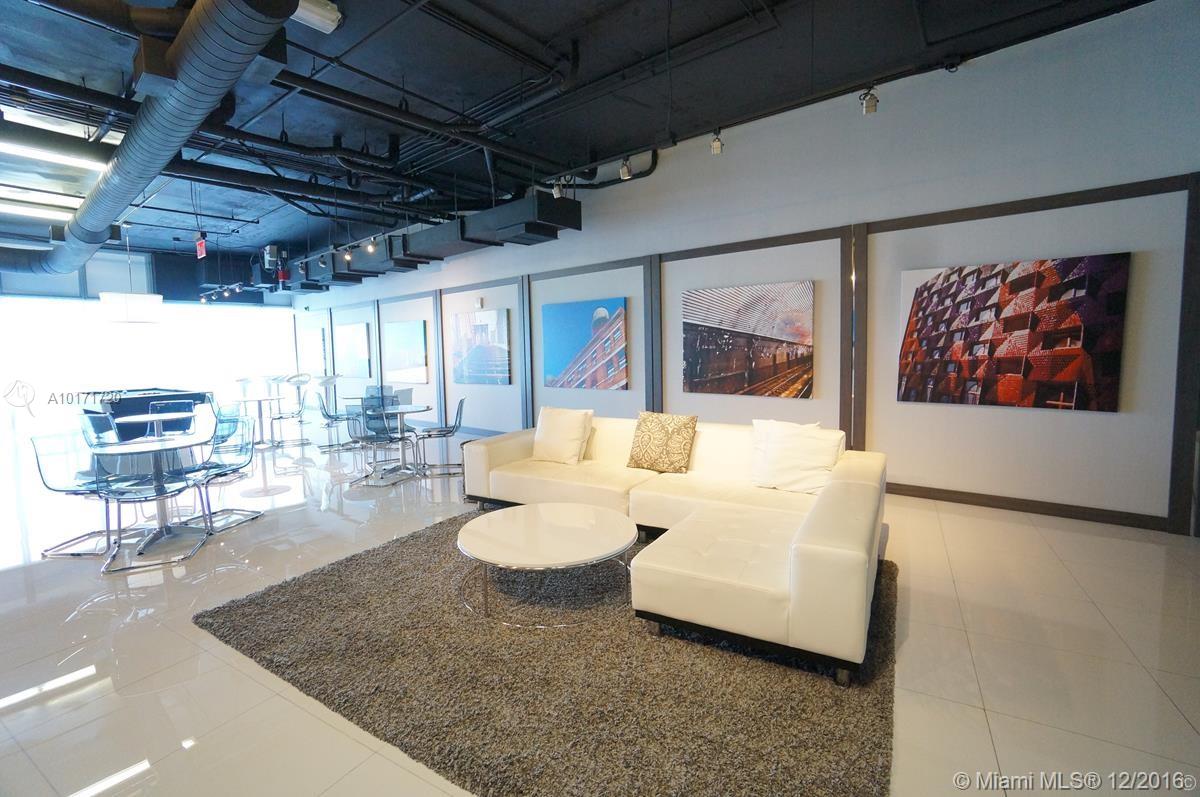 Blue Condo - Residential Lease