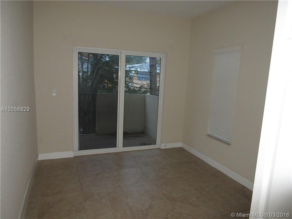 11 ANTILLA CONDO - Residential Lease